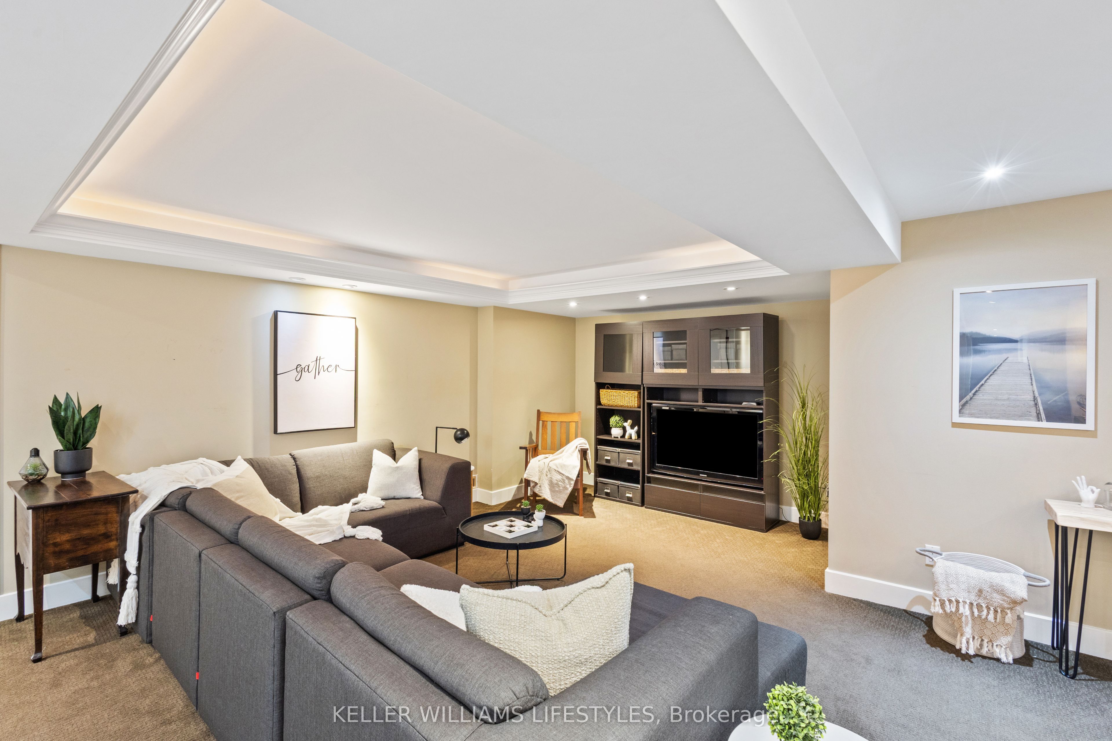1238 Thamesridge Crescent Property Photo 37