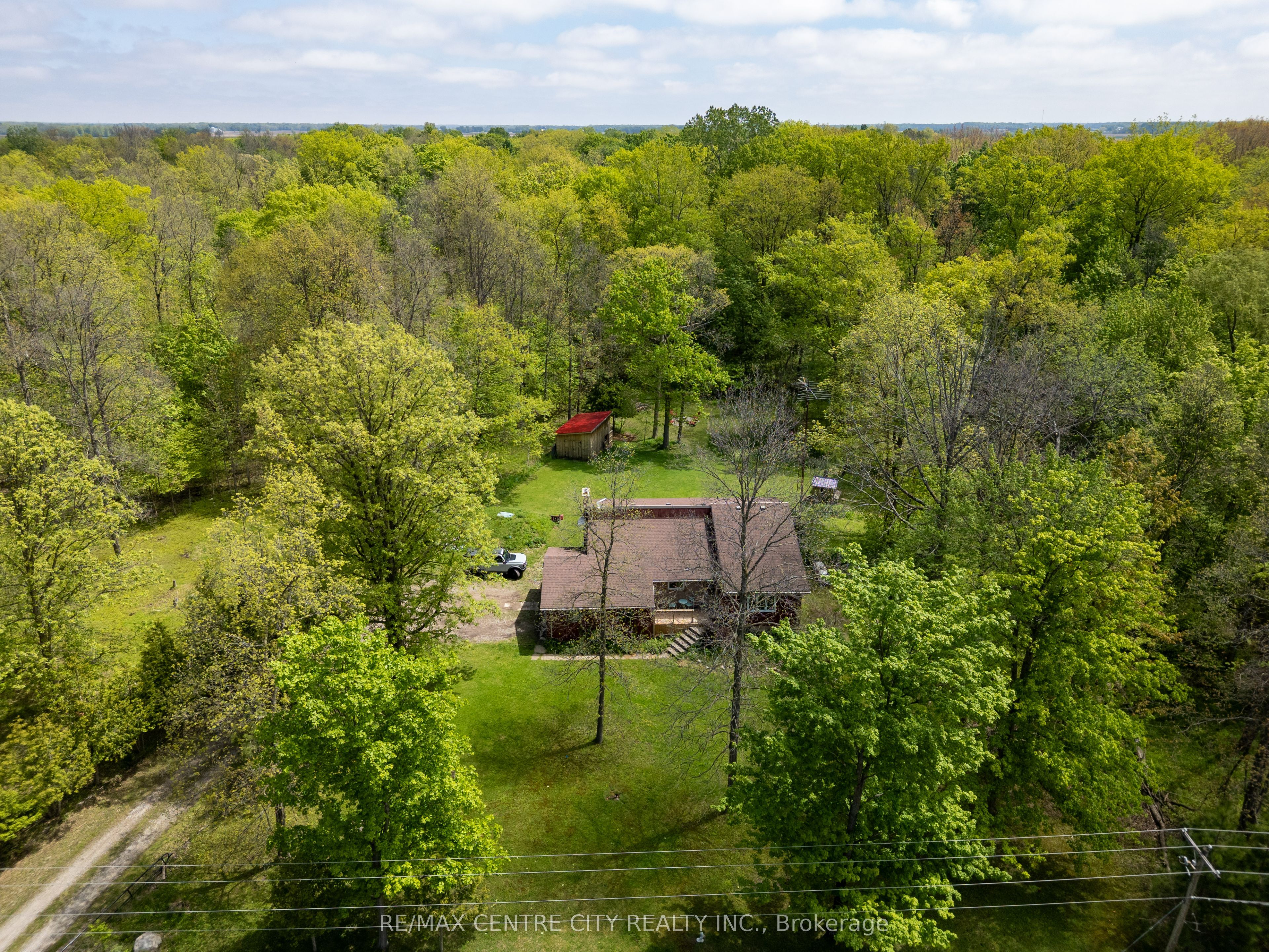26046 Kerwood Road Property Photo 1