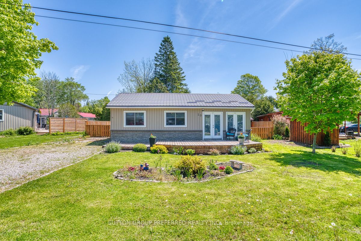 20 Bluewater Drive Property Photo 1