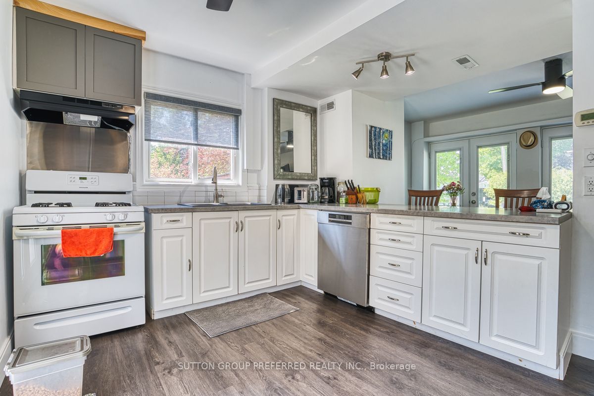 20 Bluewater Drive Property Photo 11