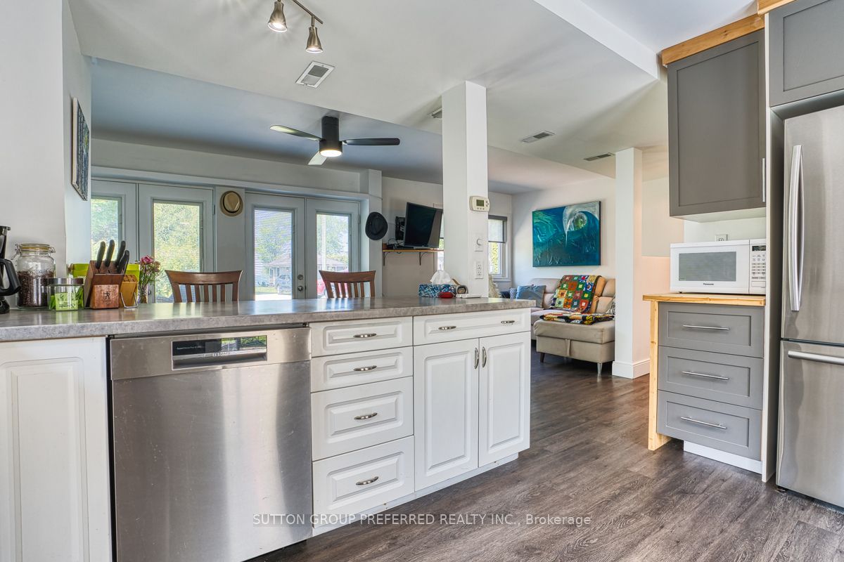 20 Bluewater Drive Property Photo 13
