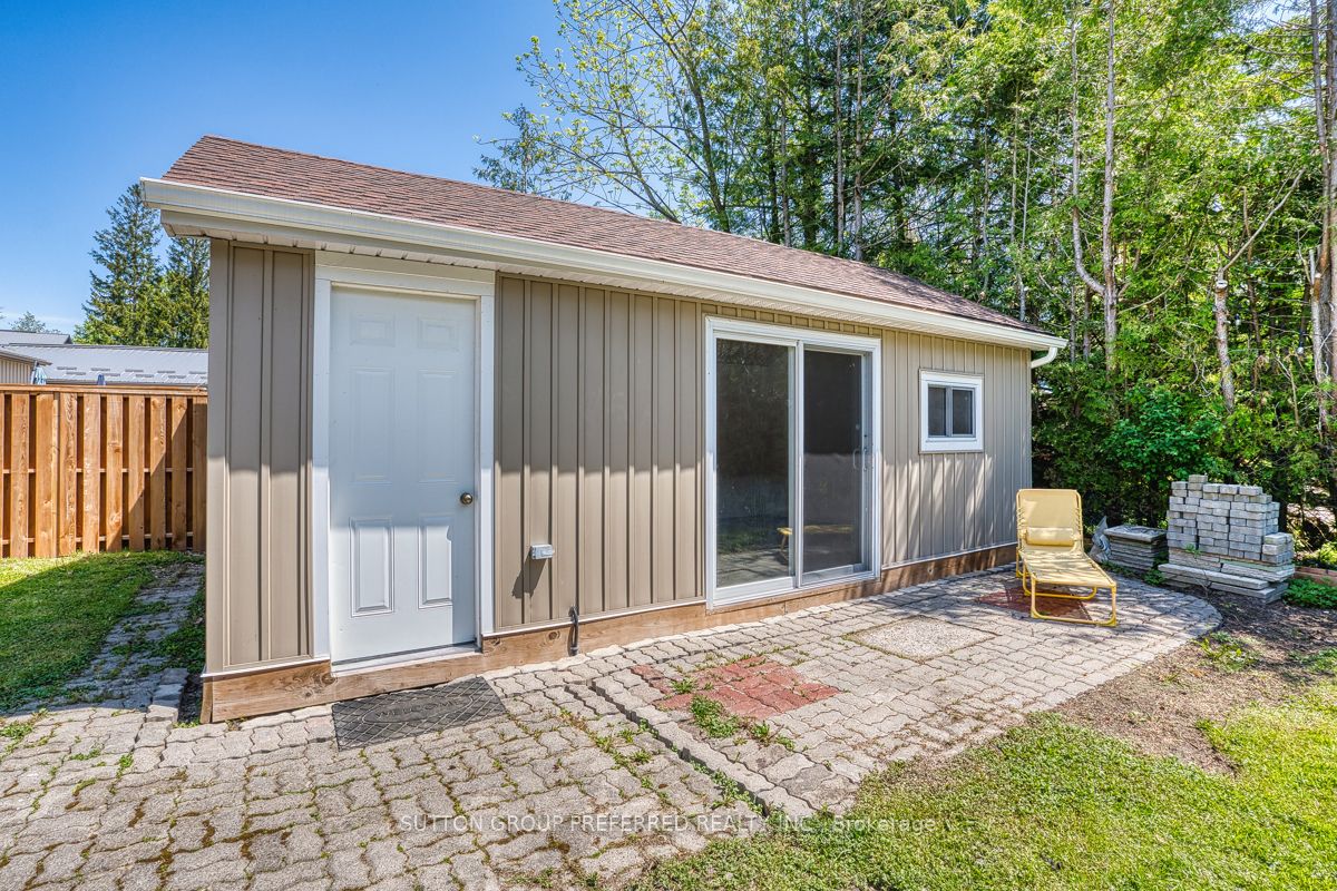 20 Bluewater Drive Property Photo 24
