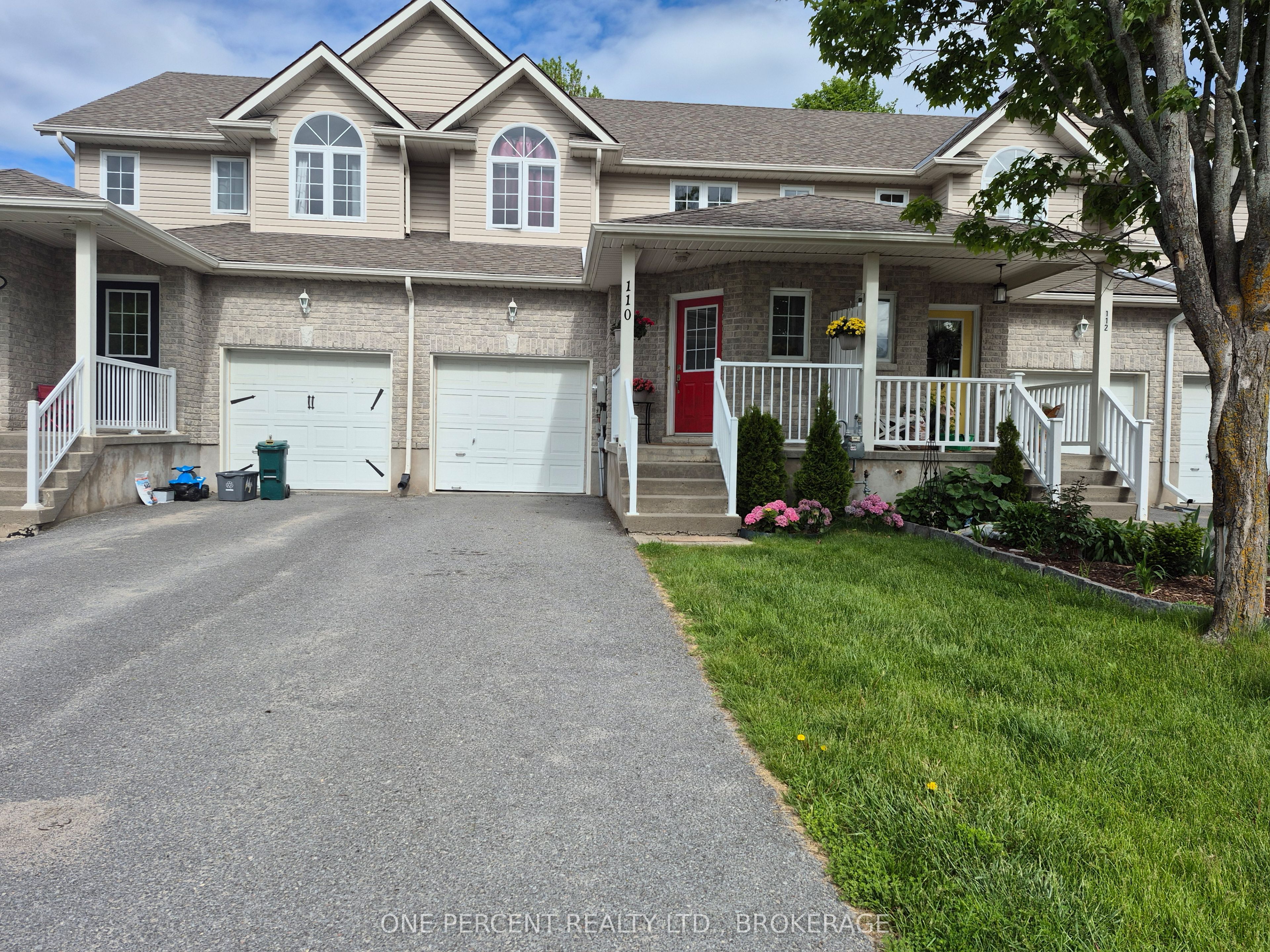110 Fireside Court Property Photo 1
