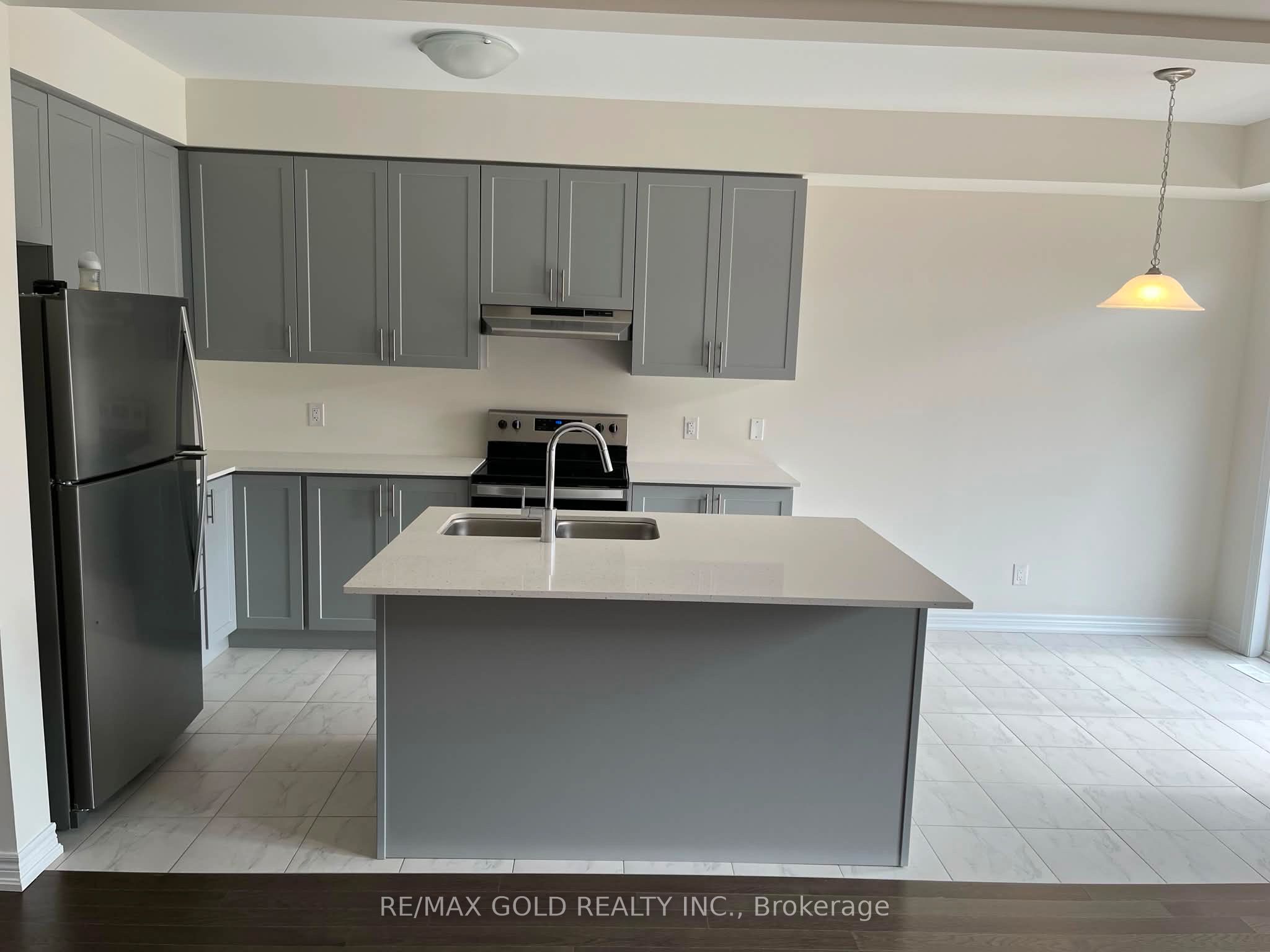 90 Grassbourne Avenue Property Photo 3
