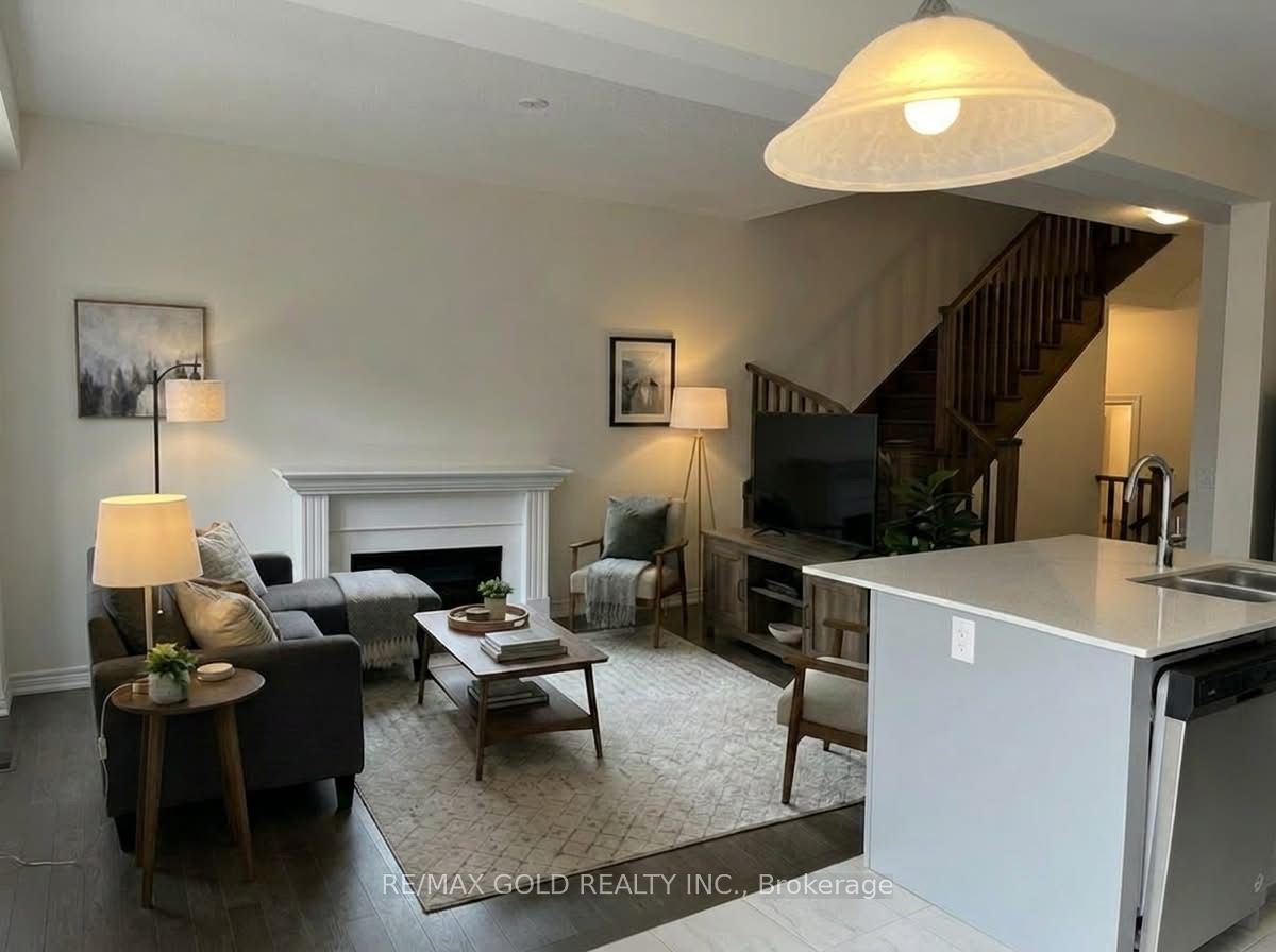 90 Grassbourne Avenue Property Photo 6
