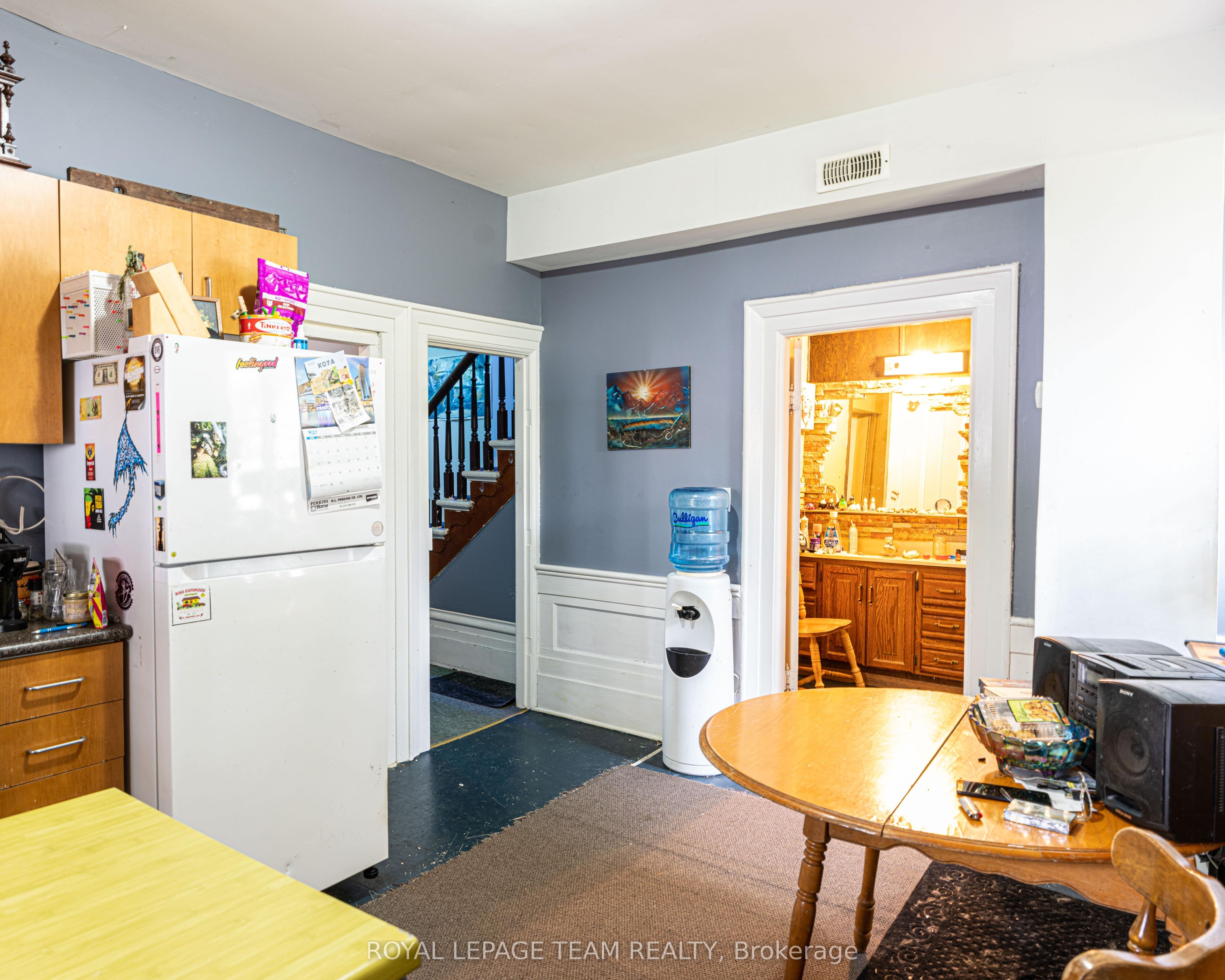 6607-6613 Fourth Line Road Property Photo 19