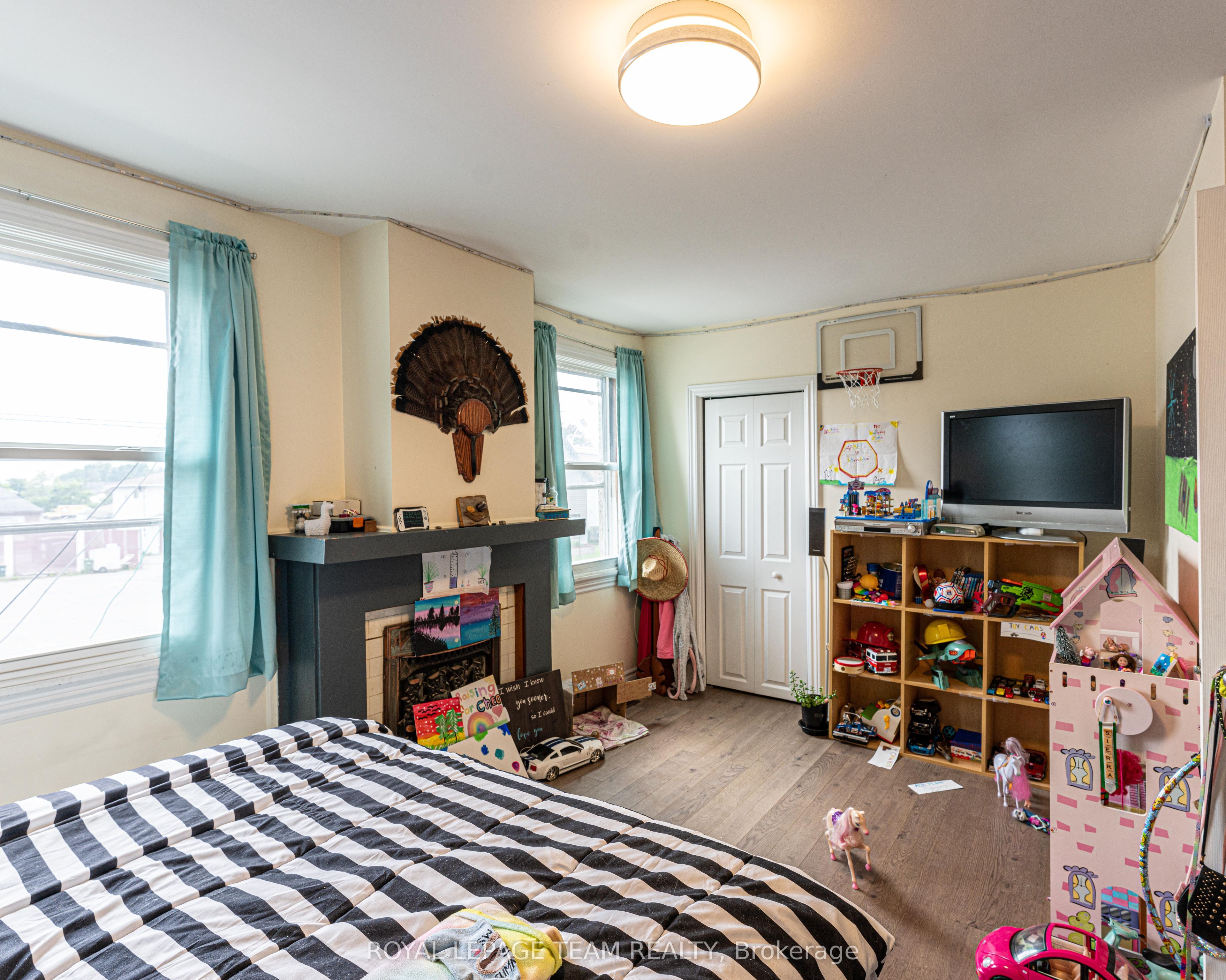 6607-6613 Fourth Line Road Property Photo 39