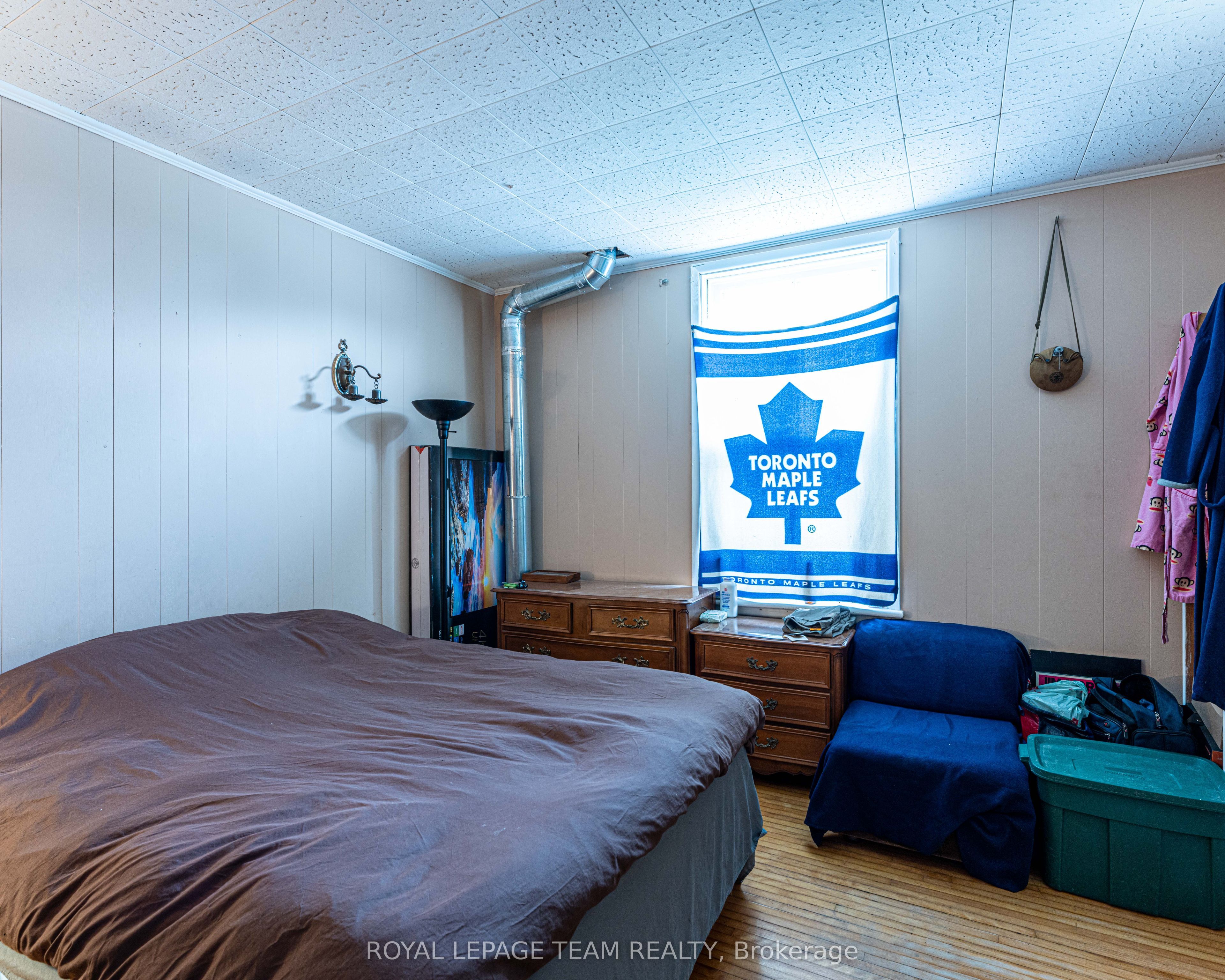 6607-6613 Fourth Line Road Property Photo 43
