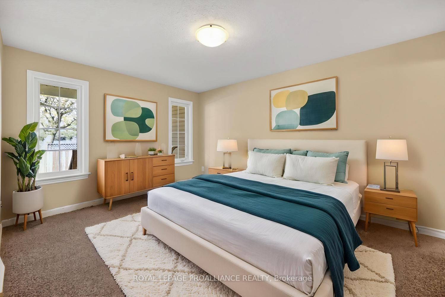 157 Steacy Gardens E Property Photo 18