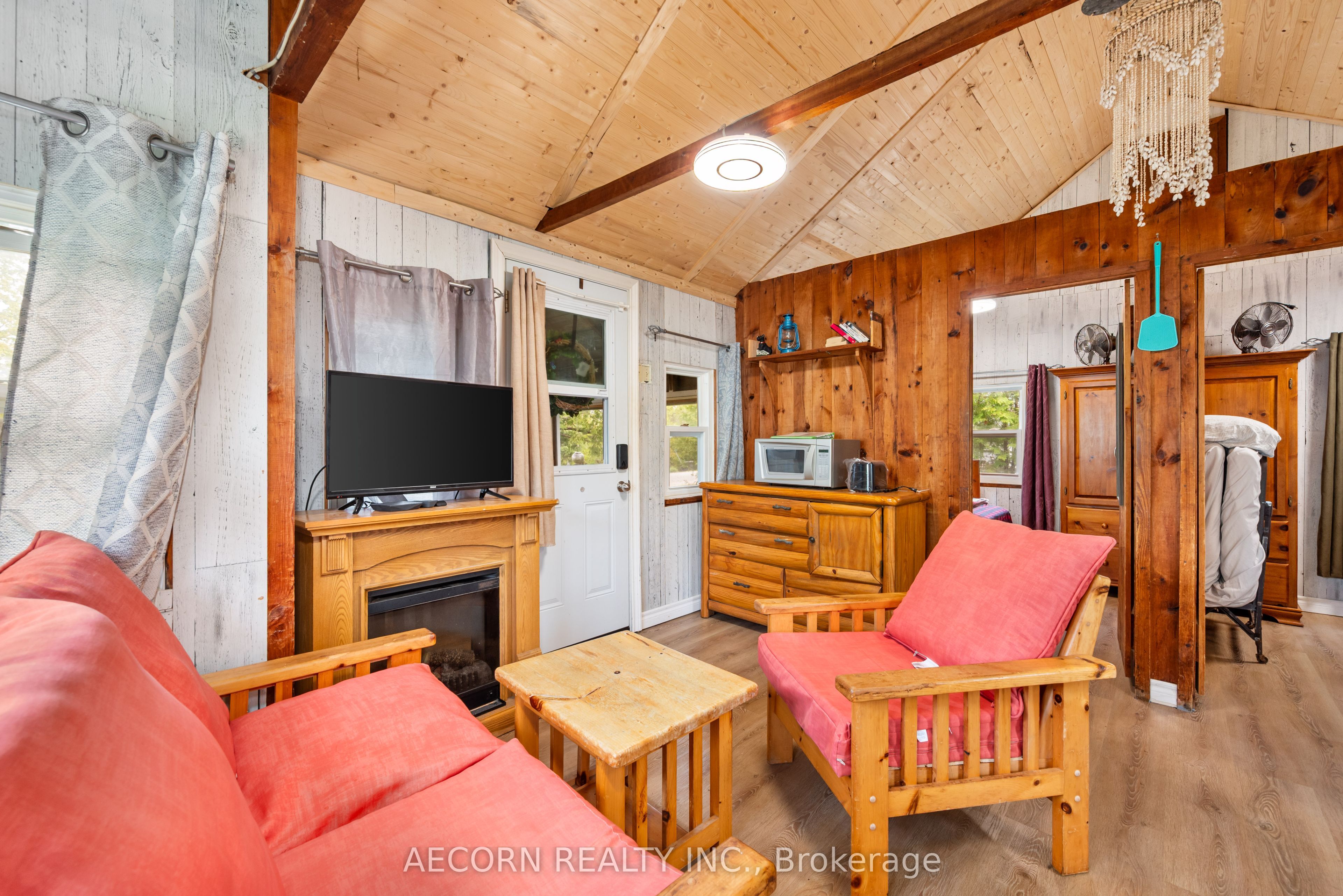 10 Alexander Avenue Property Photo 38