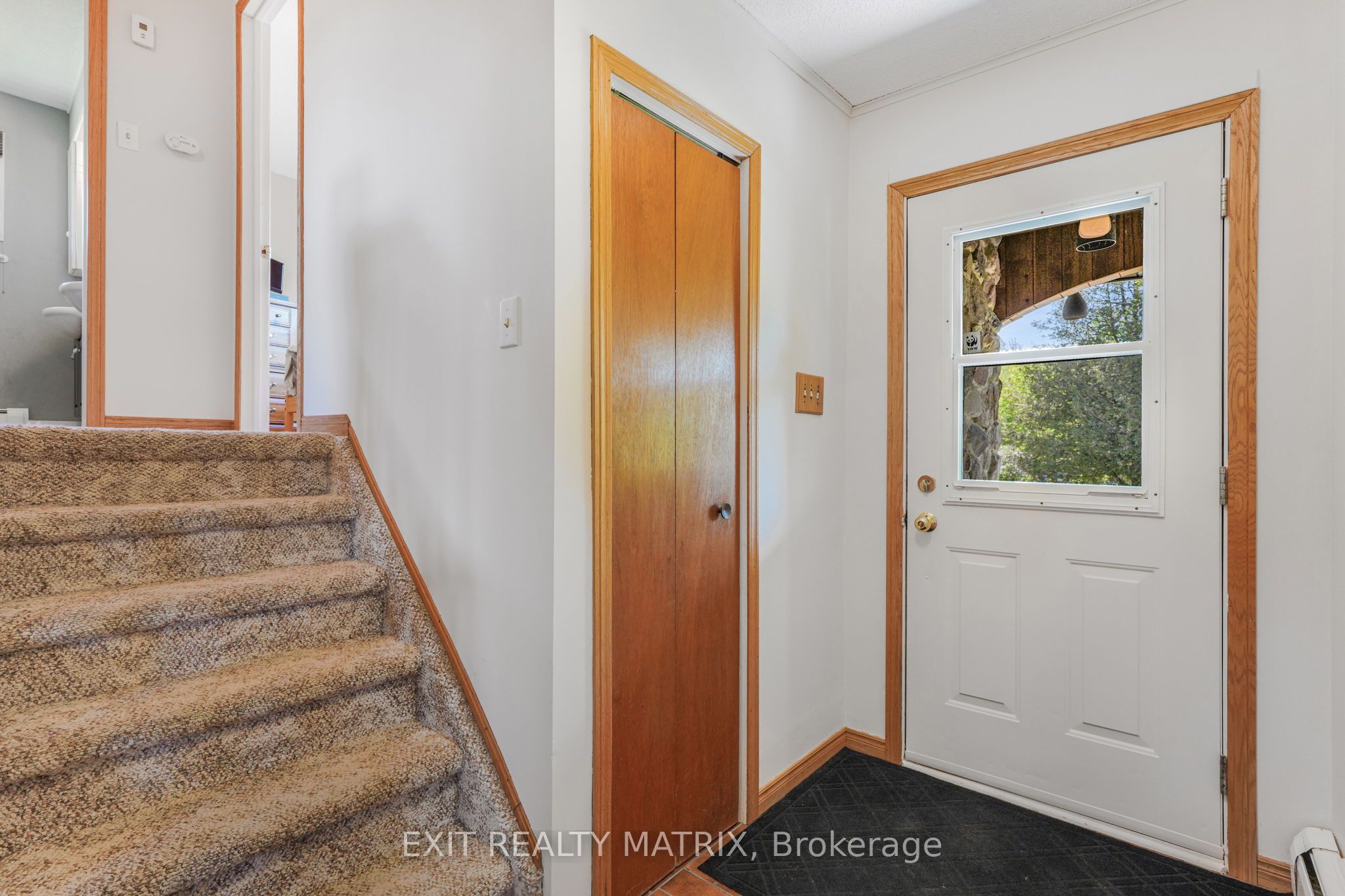 6416 Saumure Road Property Photo 3