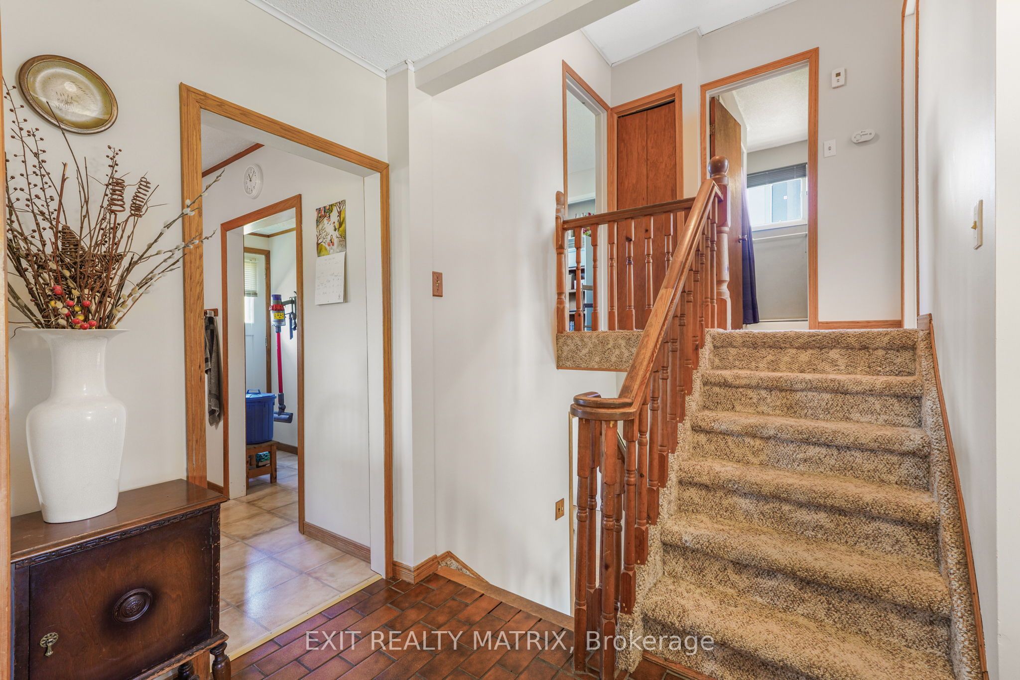 6416 Saumure Road Property Photo 4