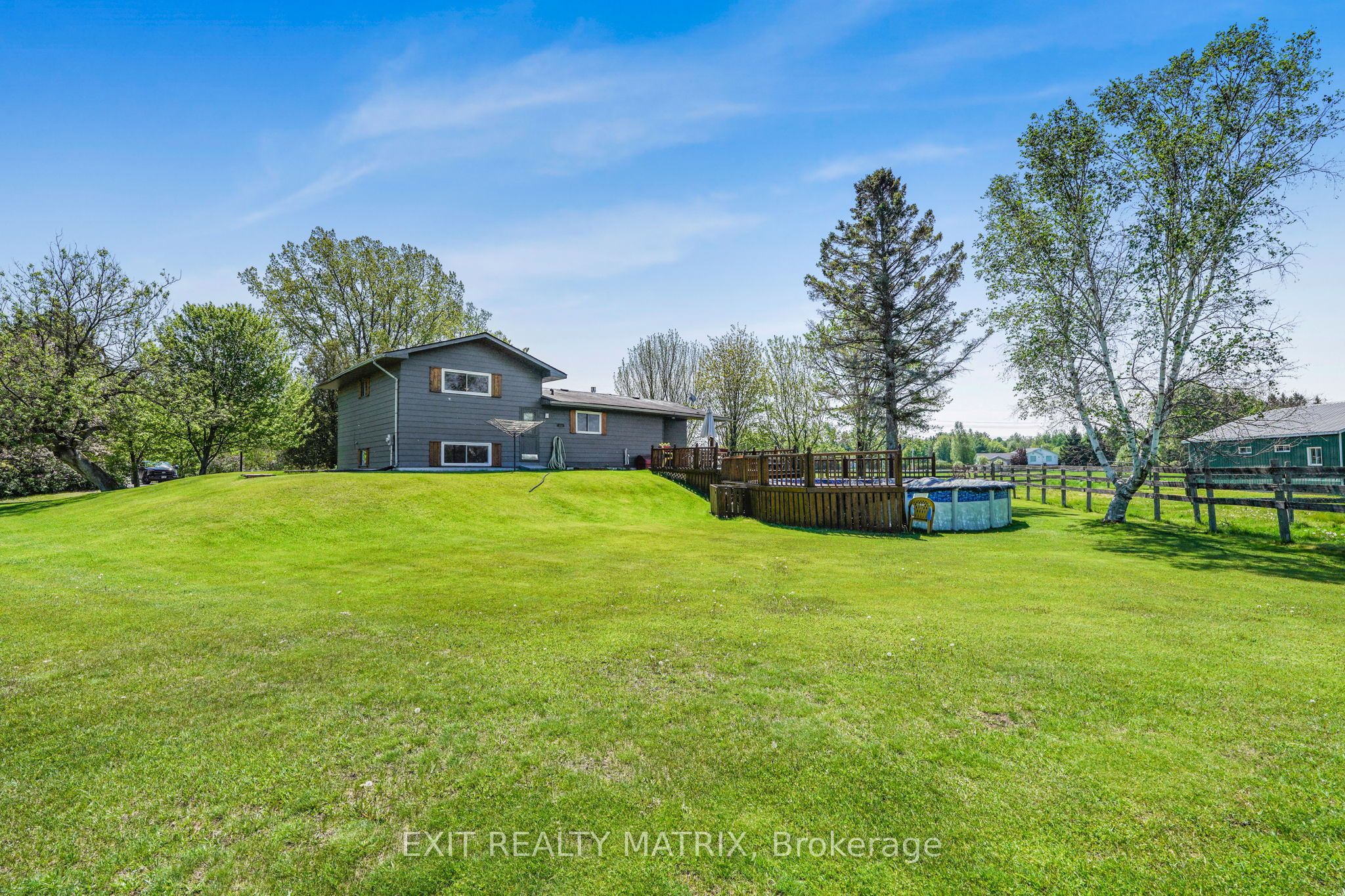 6416 Saumure Road Property Photo 26