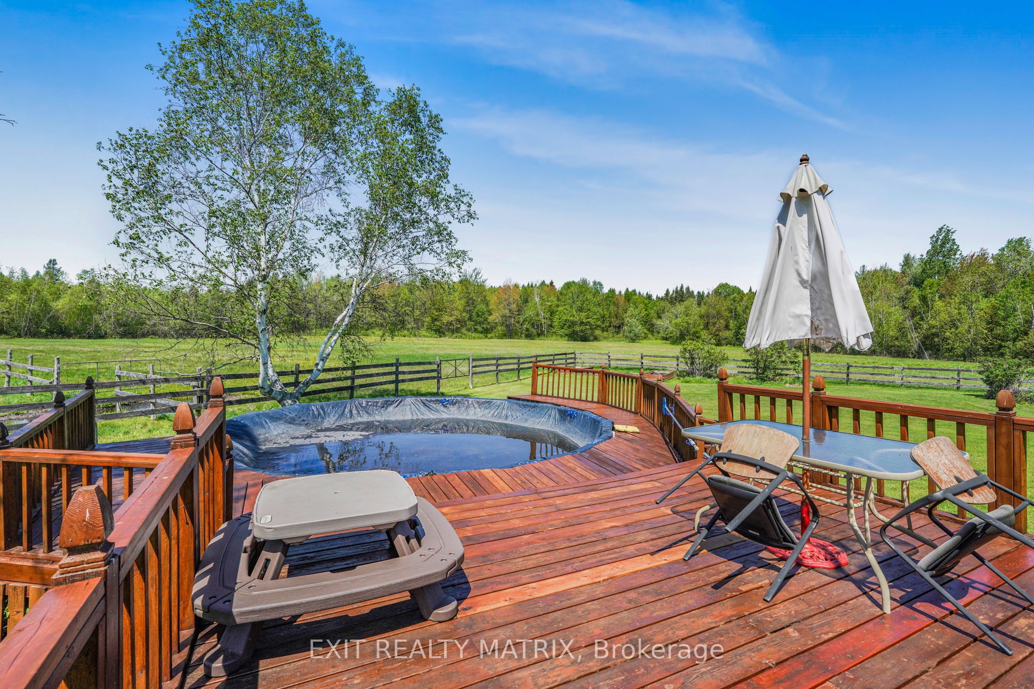 6416 Saumure Road Property Photo 27
