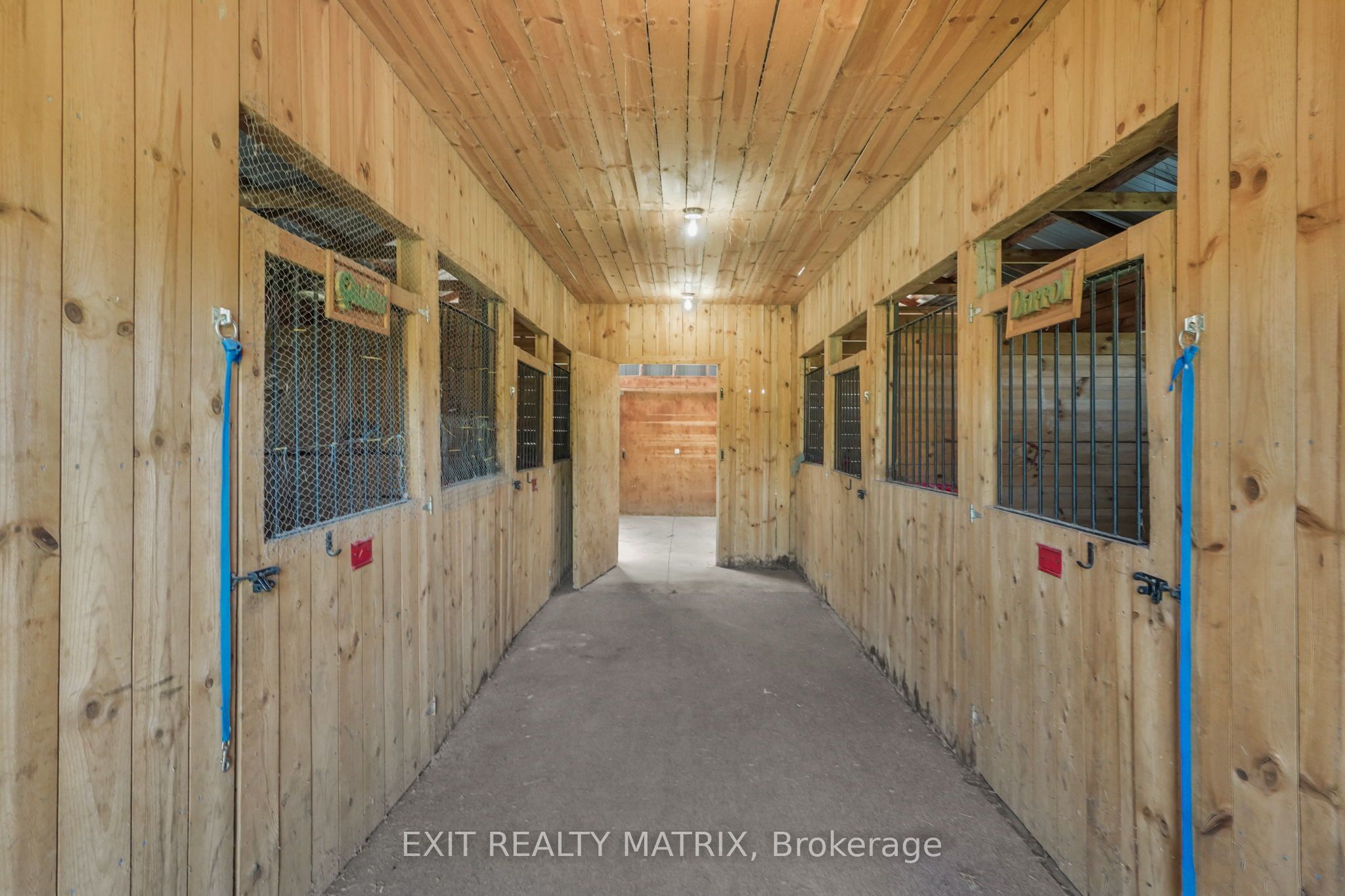 6416 Saumure Road Property Photo 29