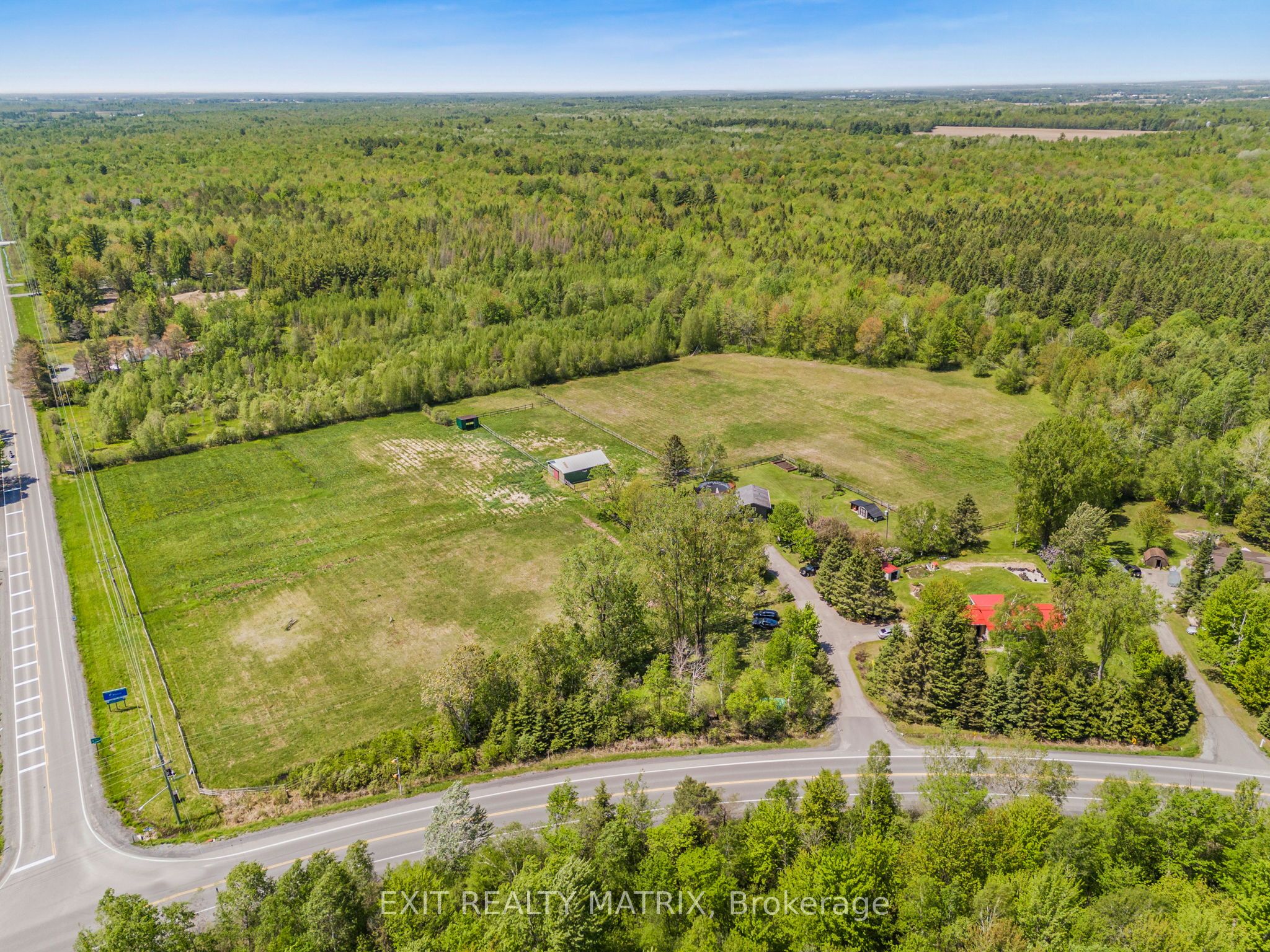 6416 Saumure Road Property Photo 35