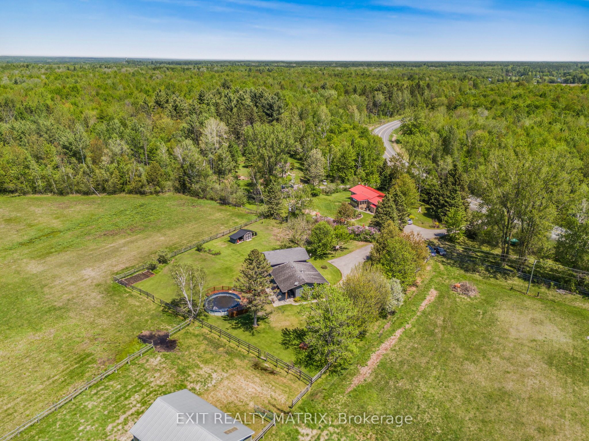 6416 Saumure Road Property Photo 37