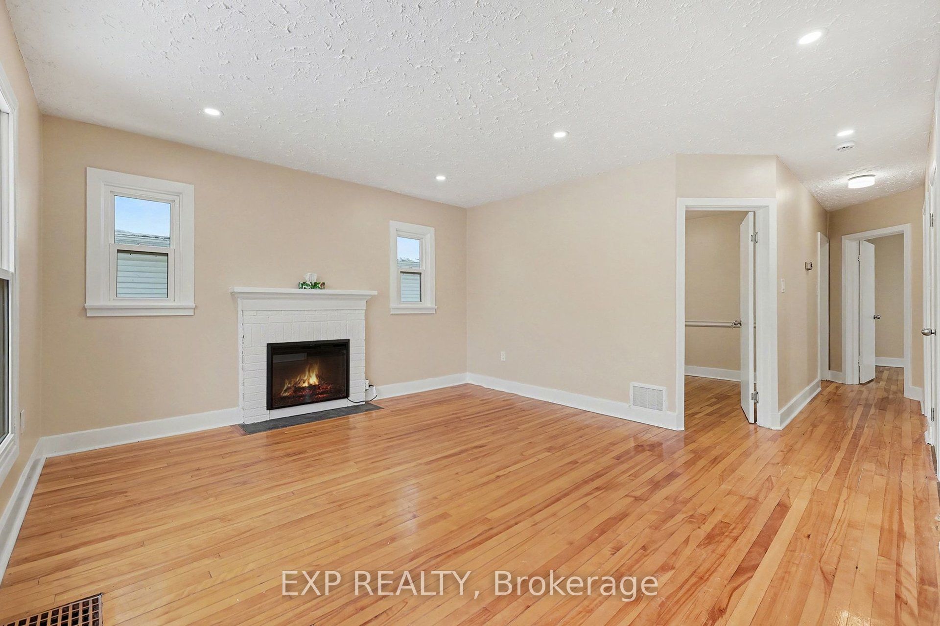 55 Spring Street Property Photo 30
