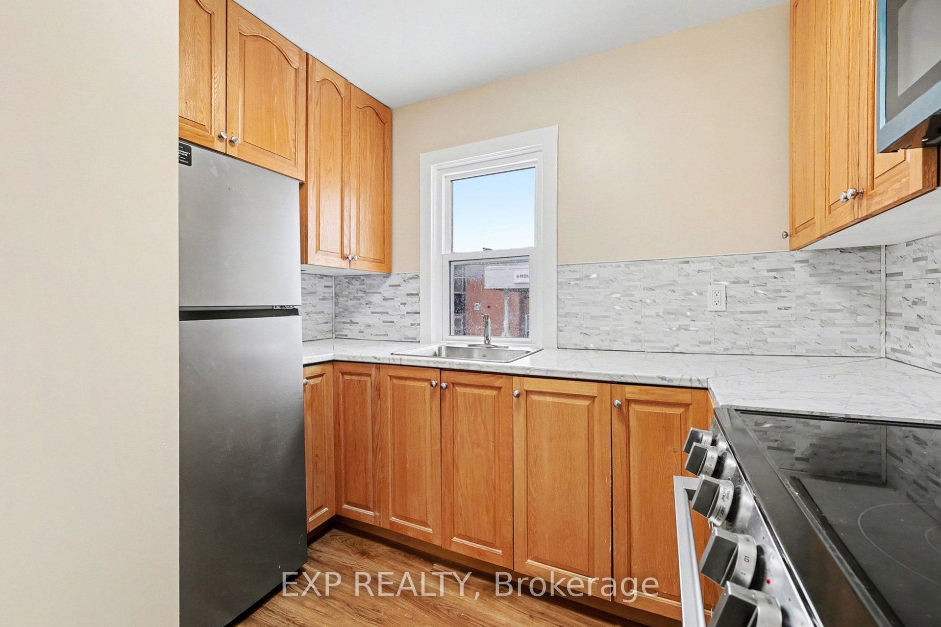 55 Spring Street Property Photo 33