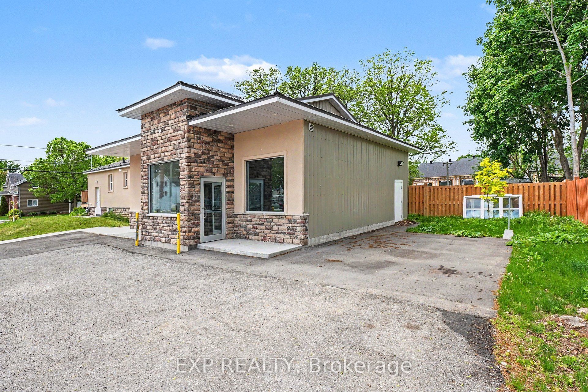 55 Spring Street Property Photo 2