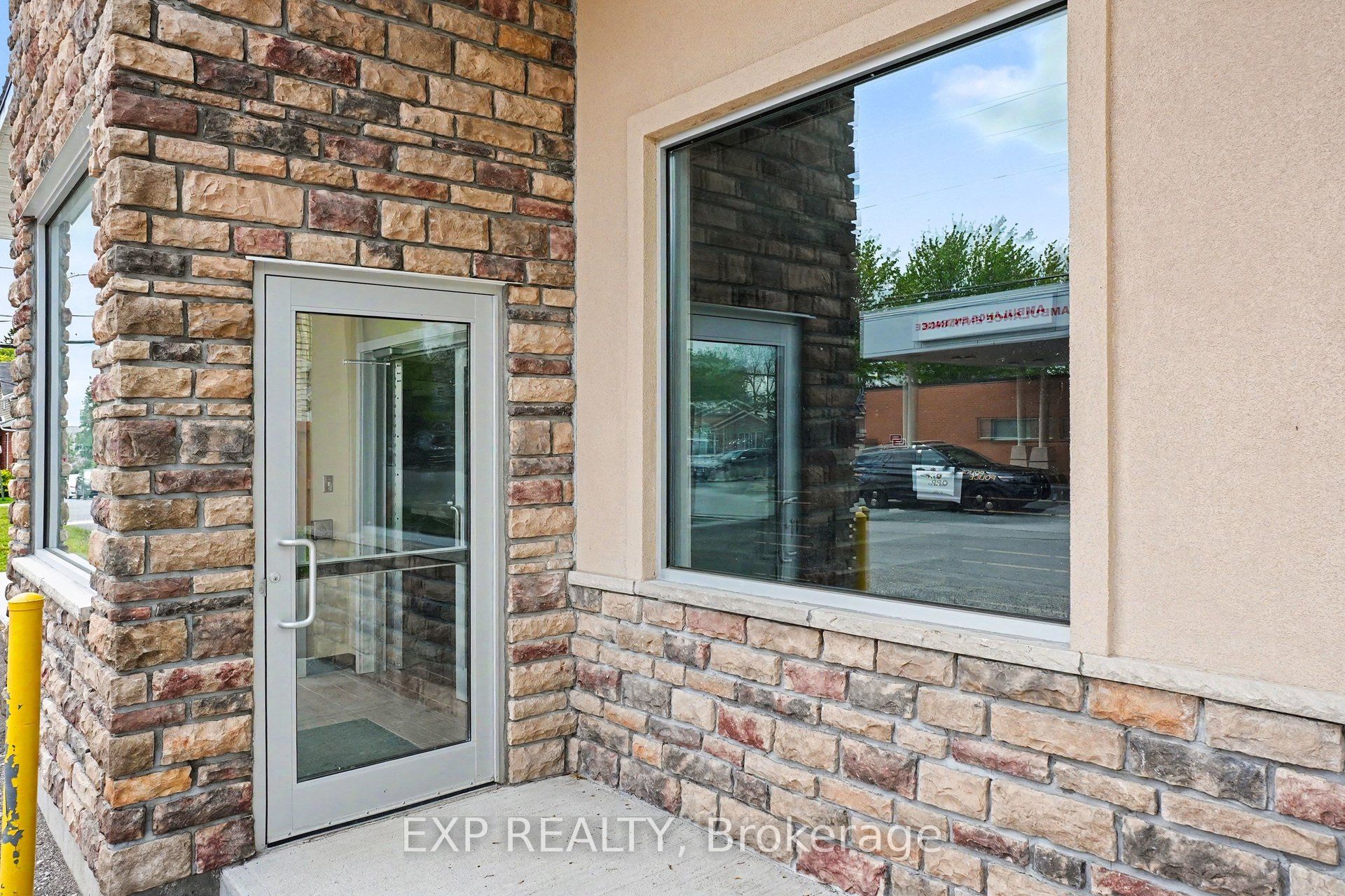 55 Spring Street Property Photo 3