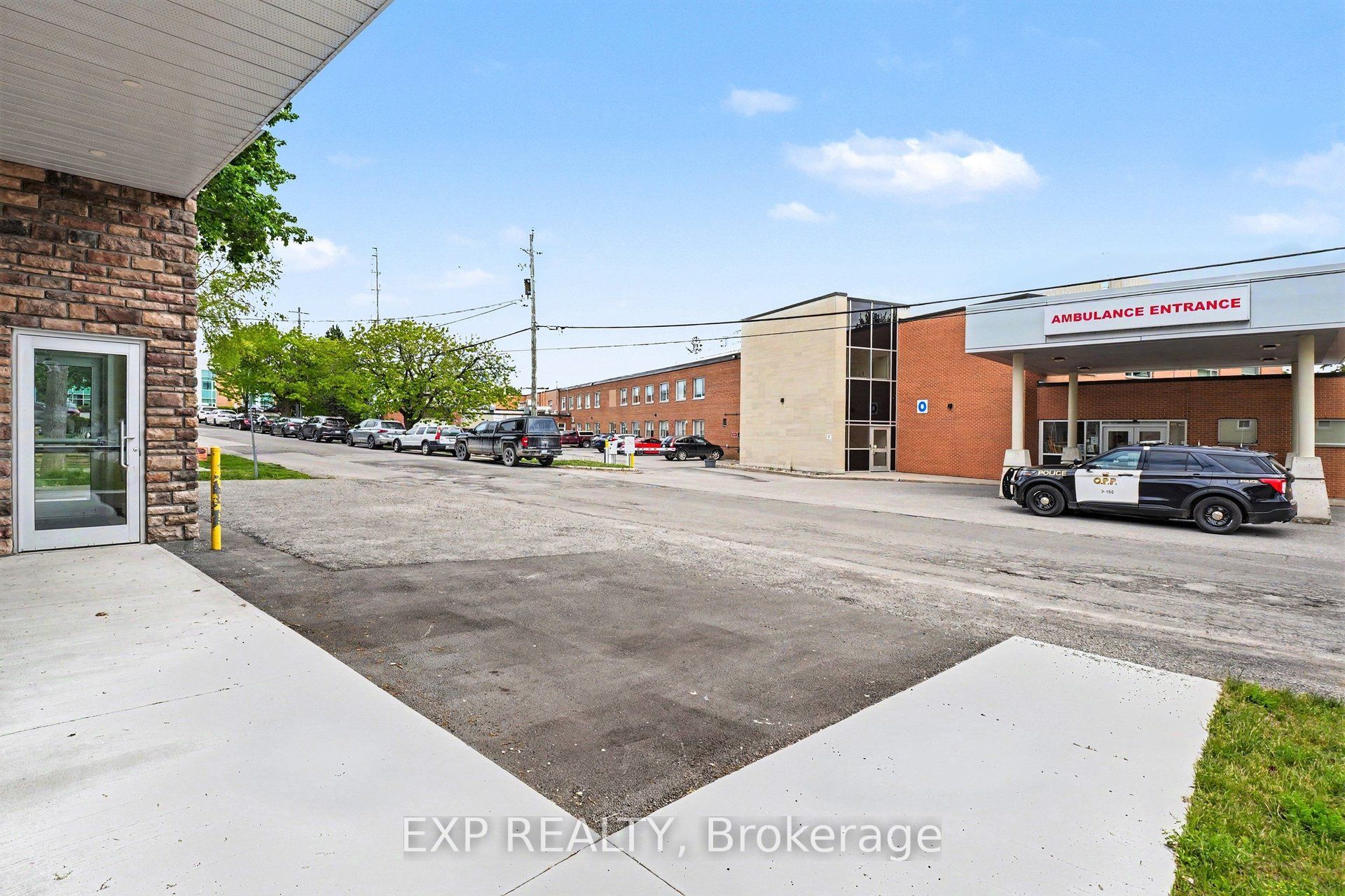 55 Spring Street Property Photo 6