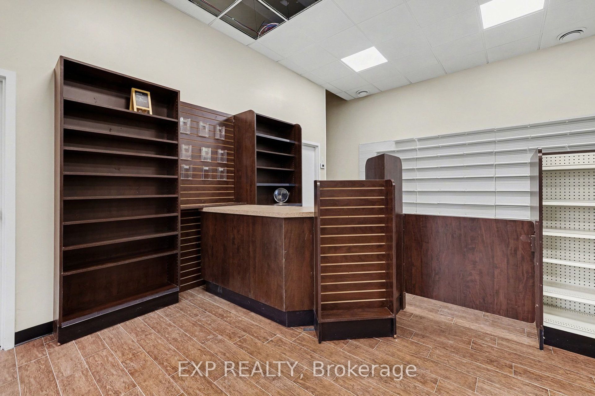55 Spring Street Property Photo 14