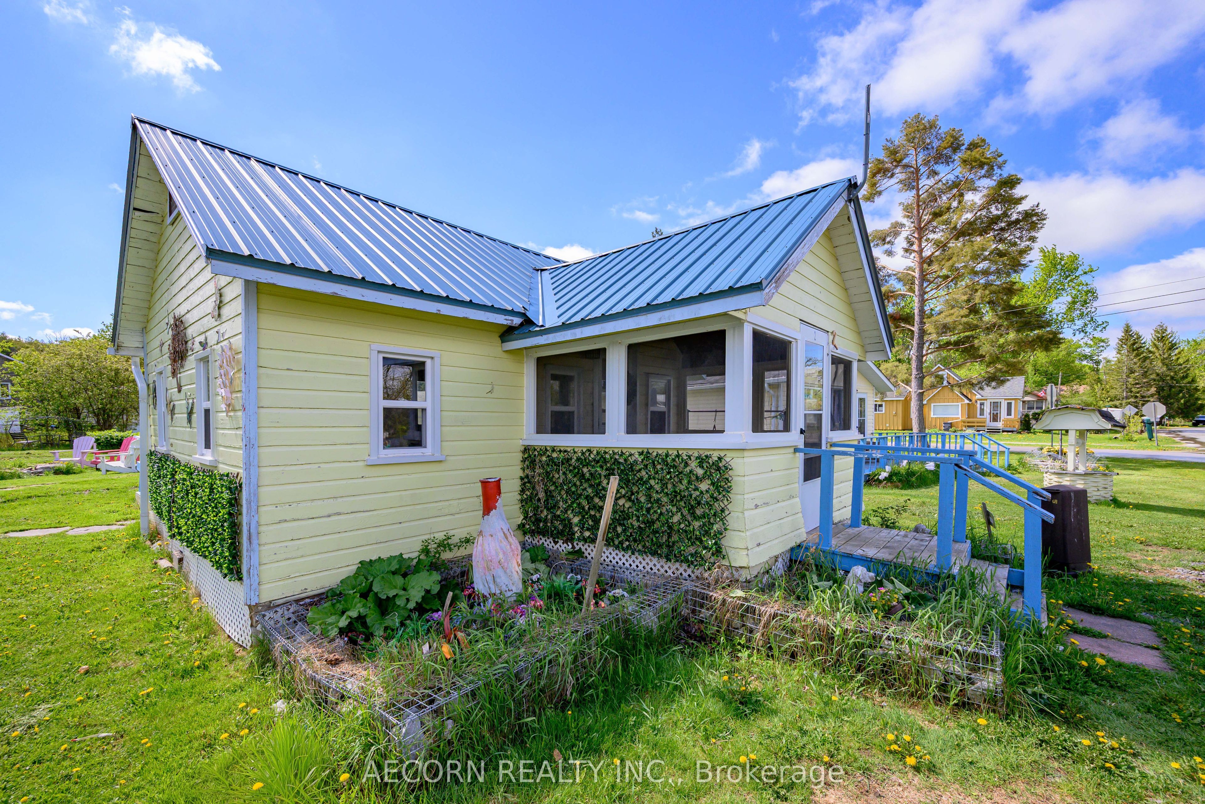 10 Alexander Avenue Property Photo 23