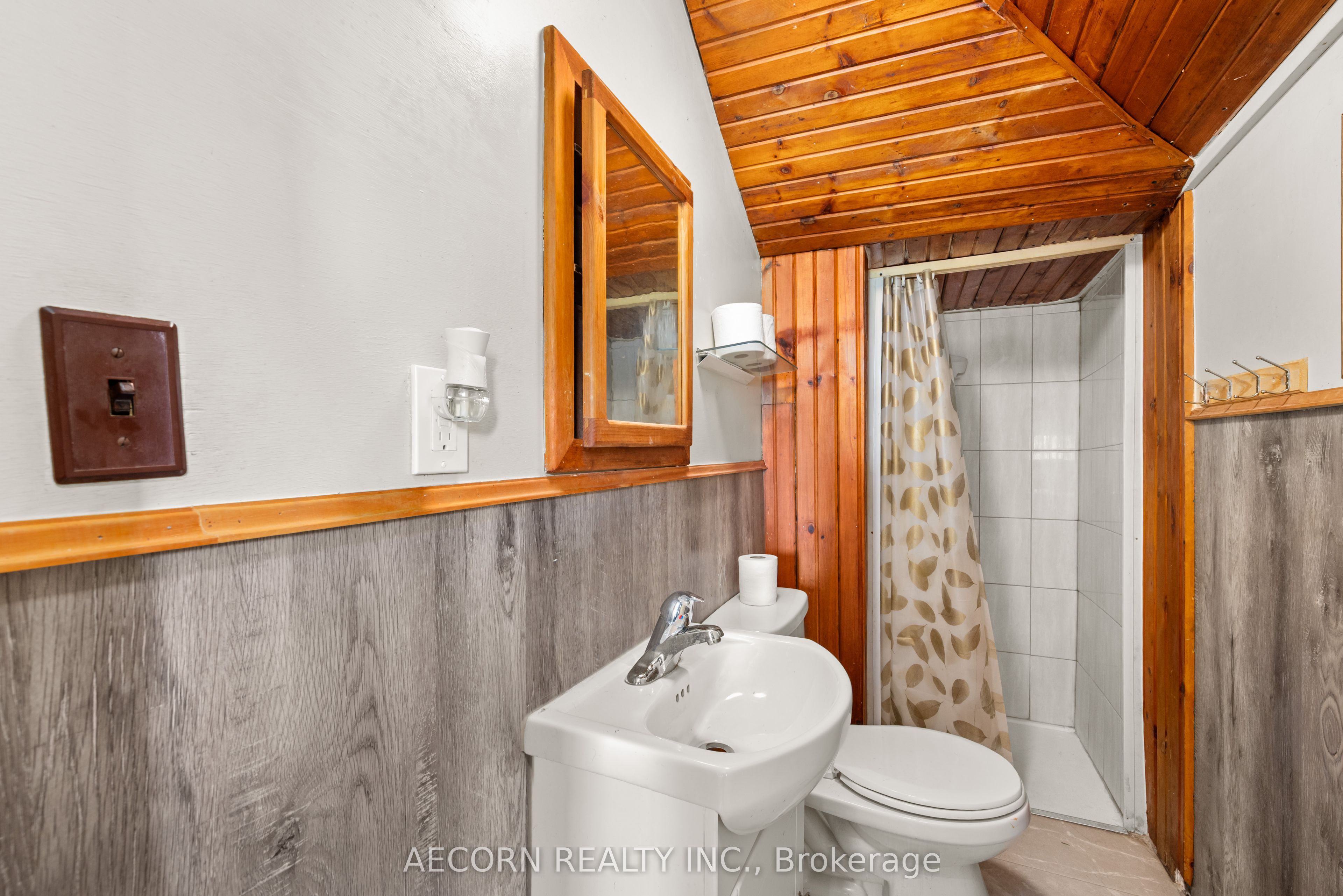 10 Alexander Avenue Property Photo 30