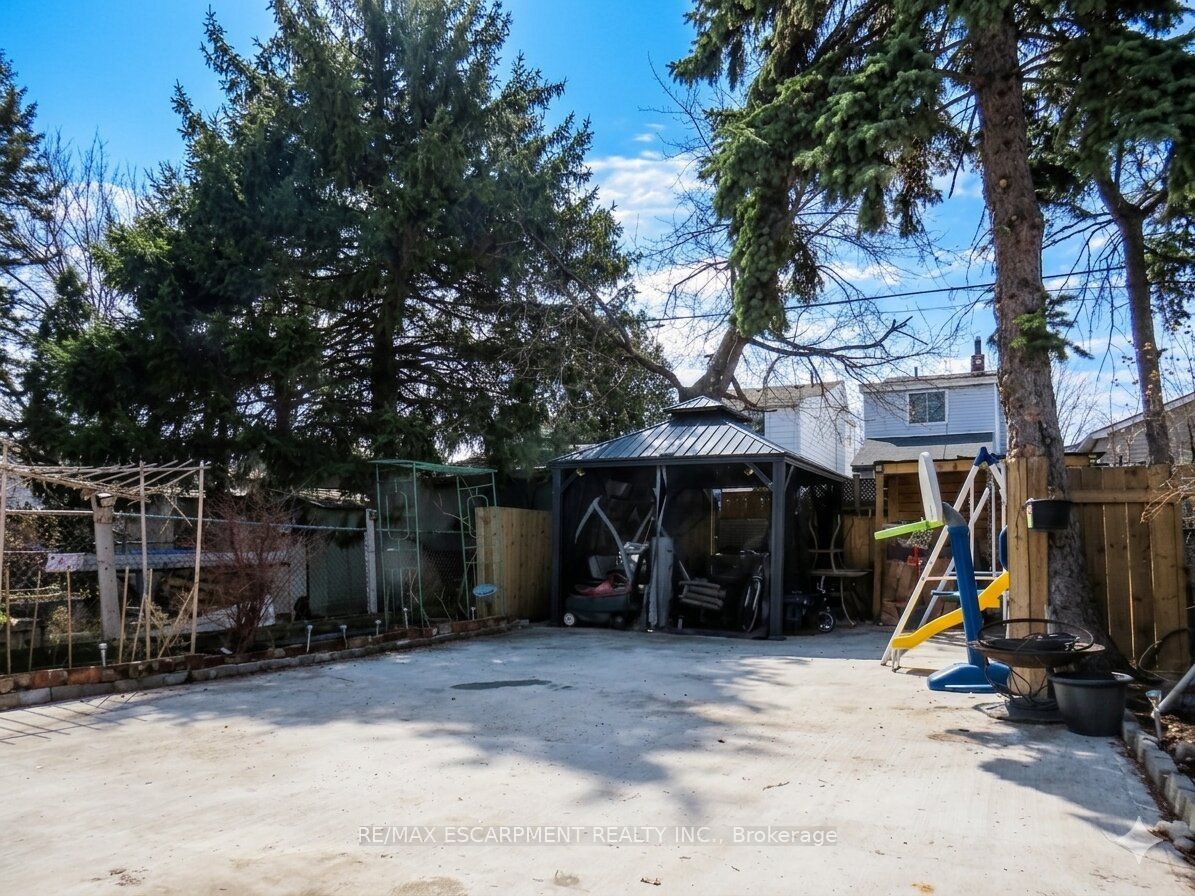 54 Edinburgh Avenue Property Photo 20