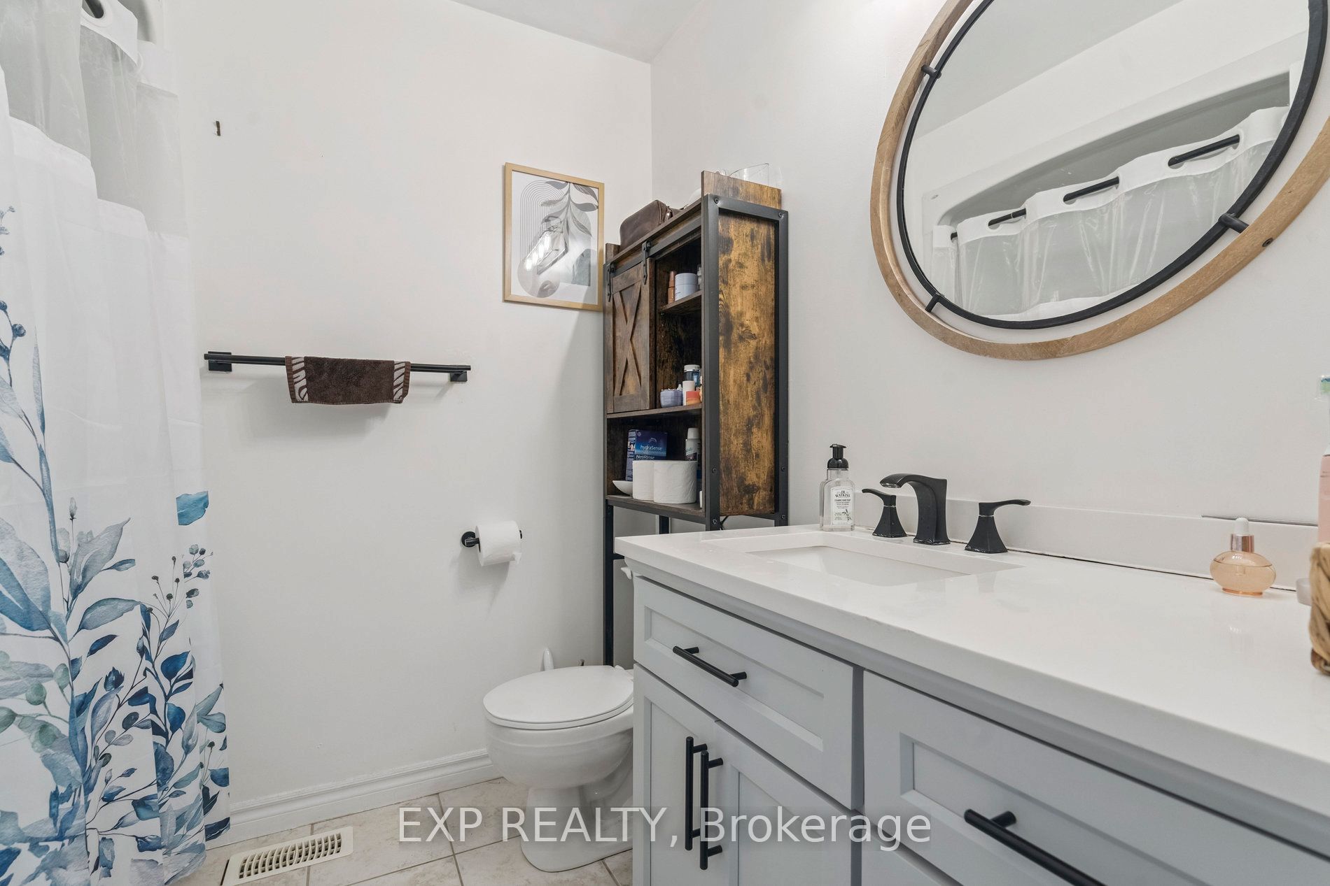27 Pettit Street Property Photo 33