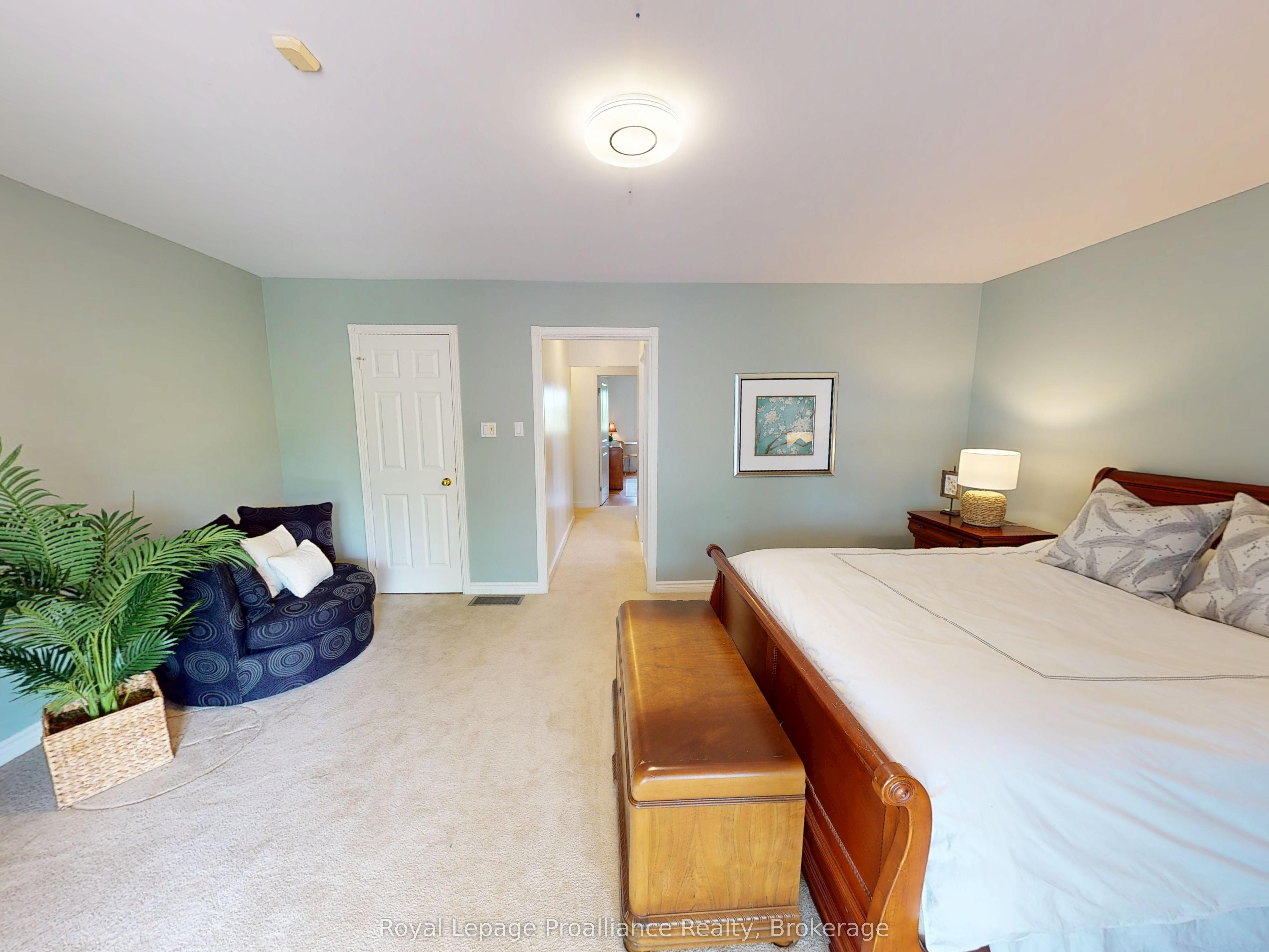 100 Bay Breeze Street Property Photo 15