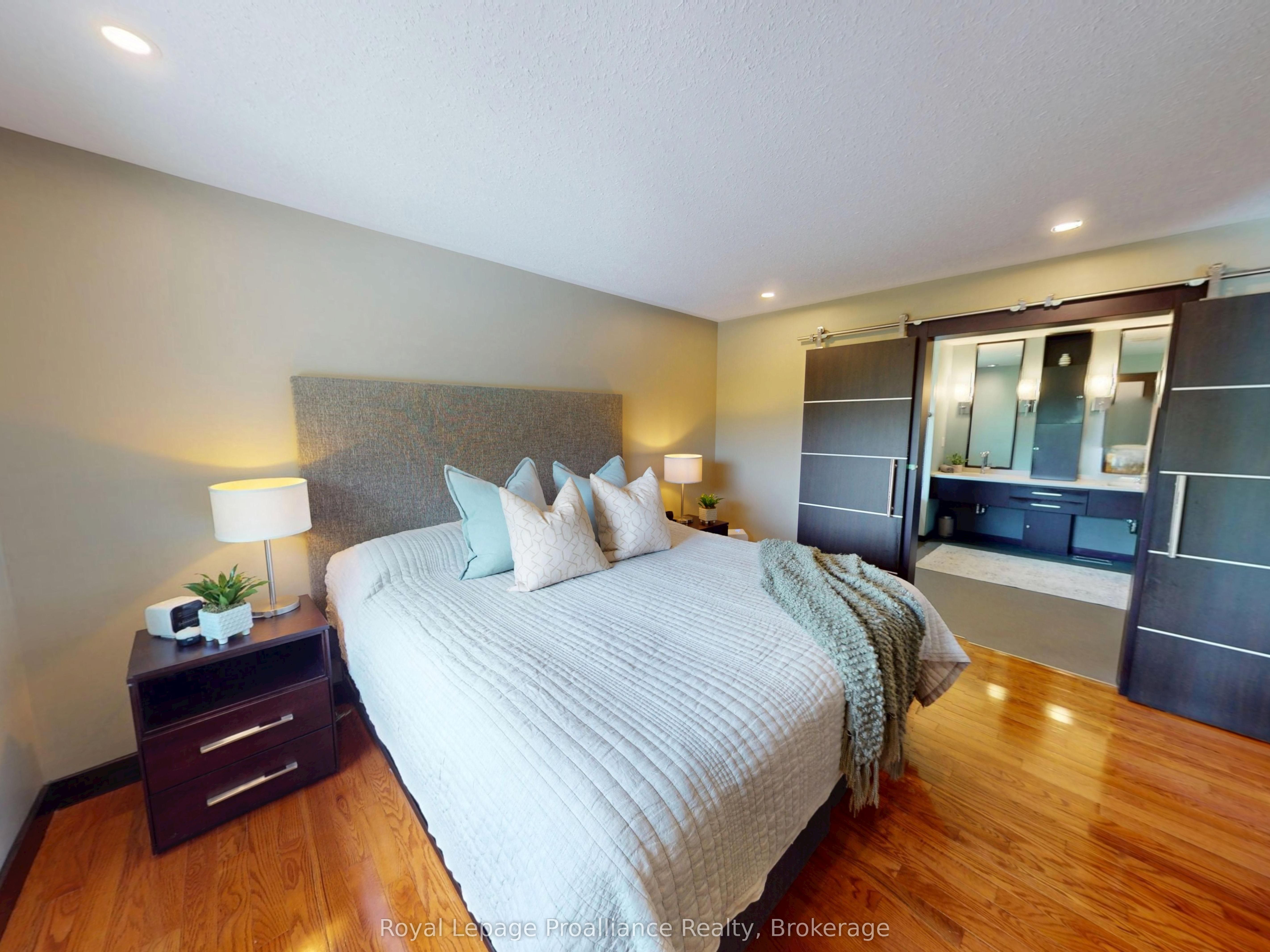 100 Bay Breeze Street Property Photo 23