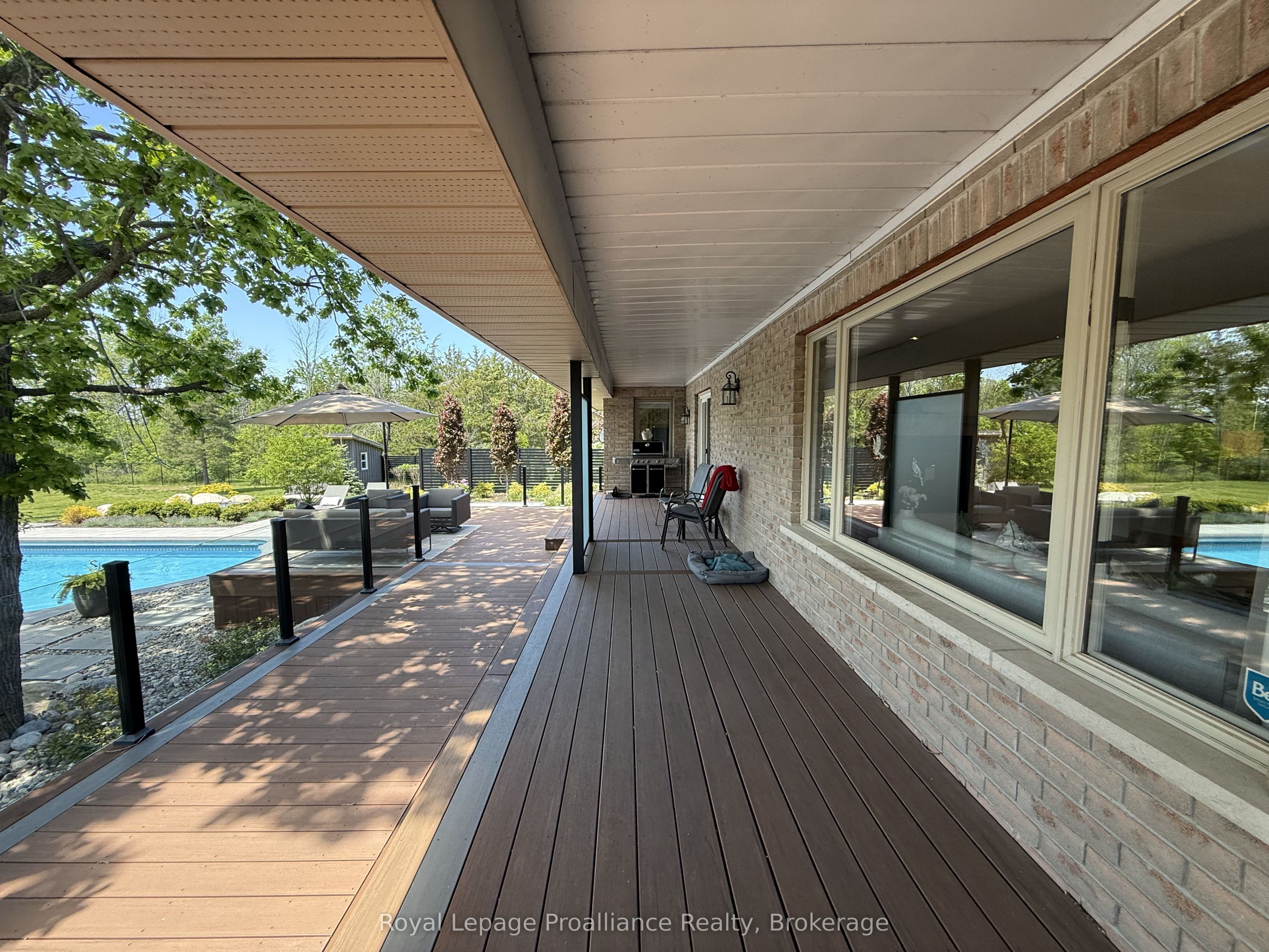 100 Bay Breeze Street Property Photo 45