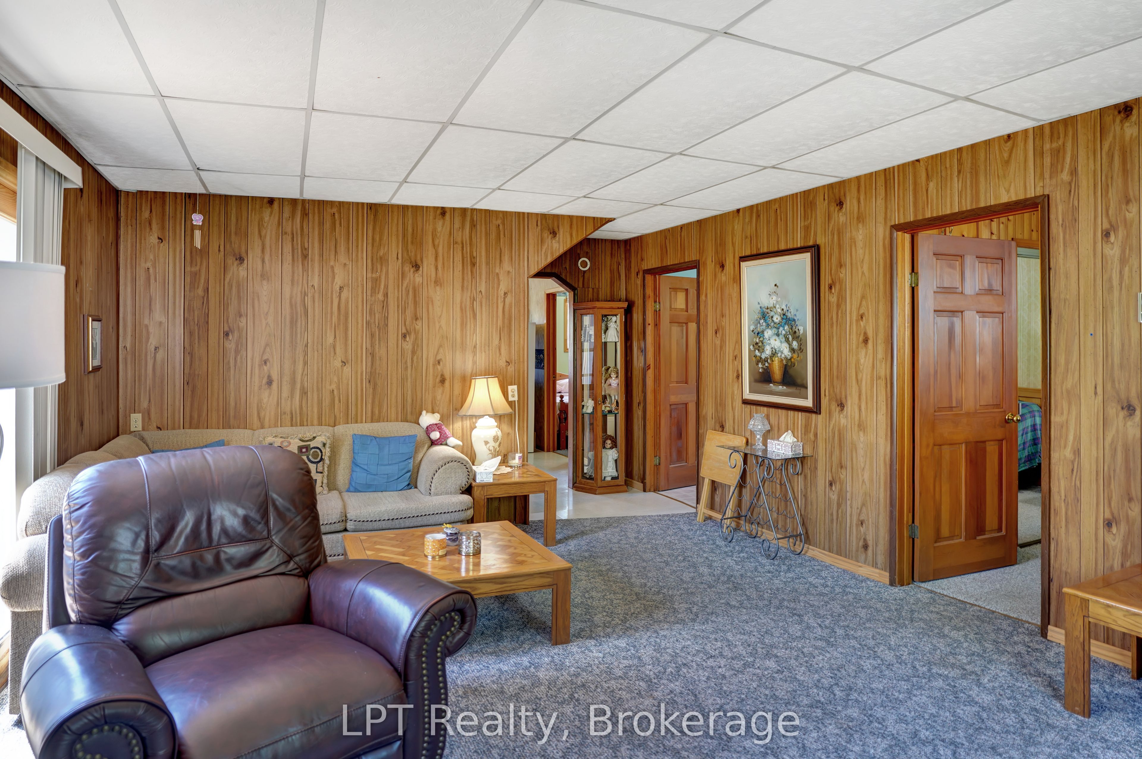 621 Huron Road Property Photo 20