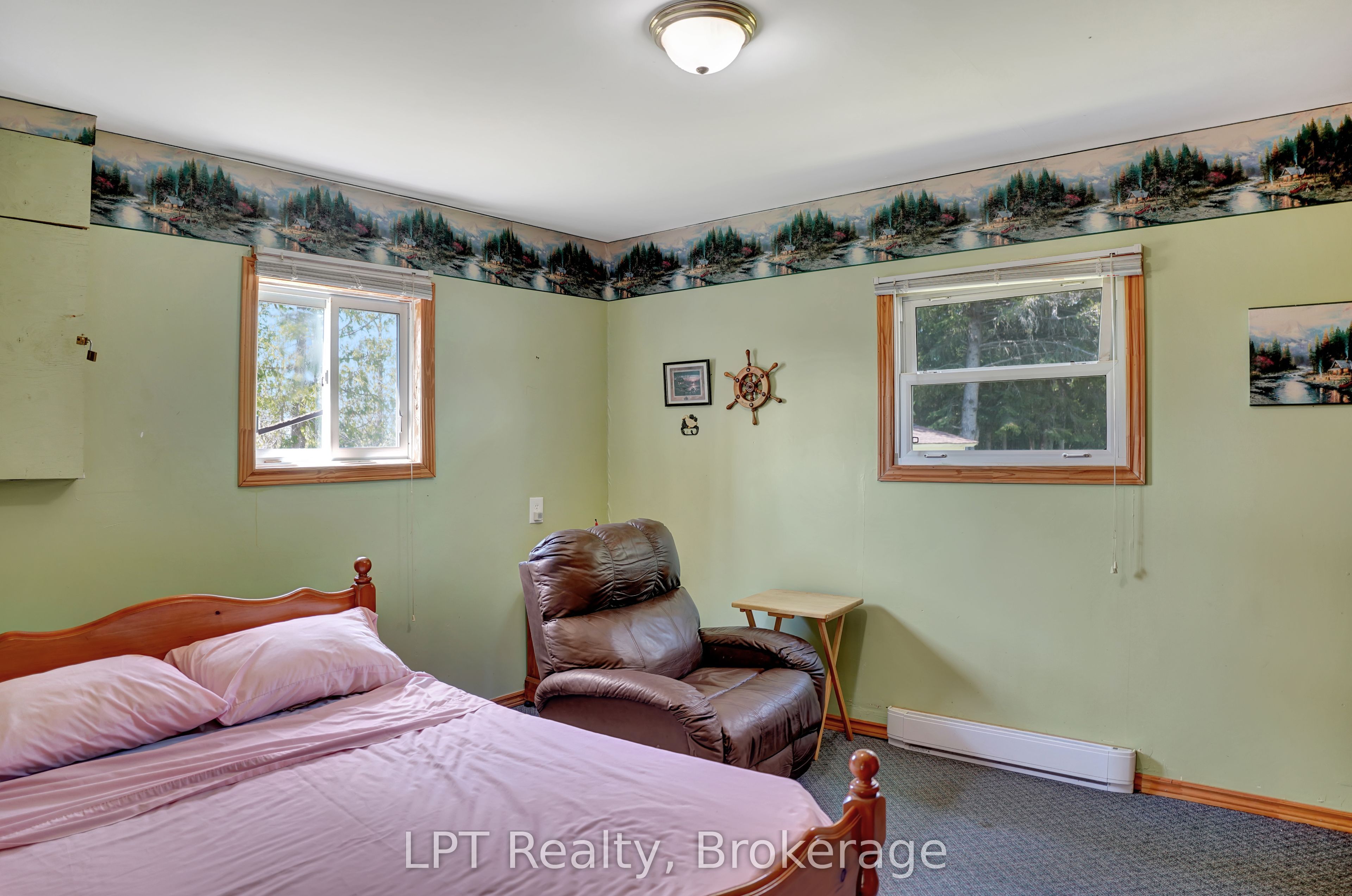 621 Huron Road Property Photo 23