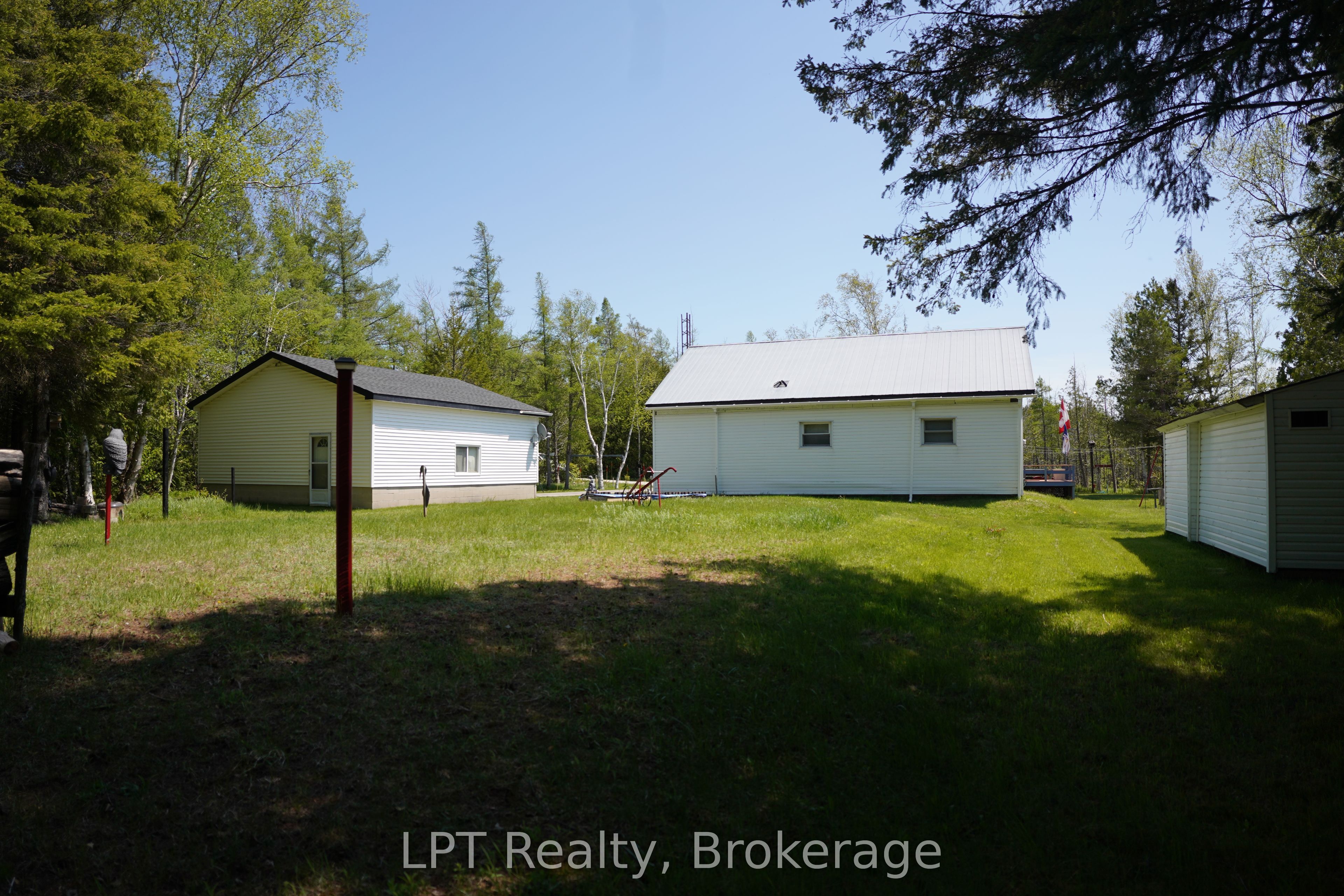 621 Huron Road Property Photo 35