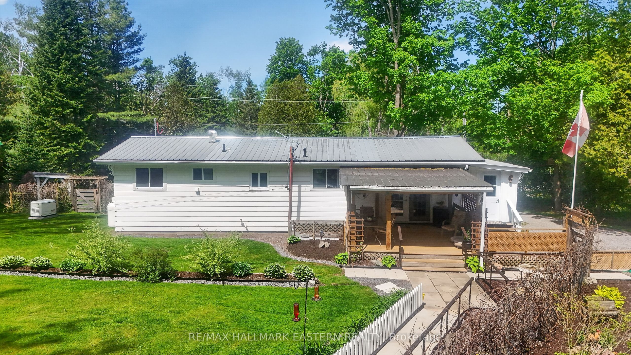 76 Franklin Street Property Photo 33