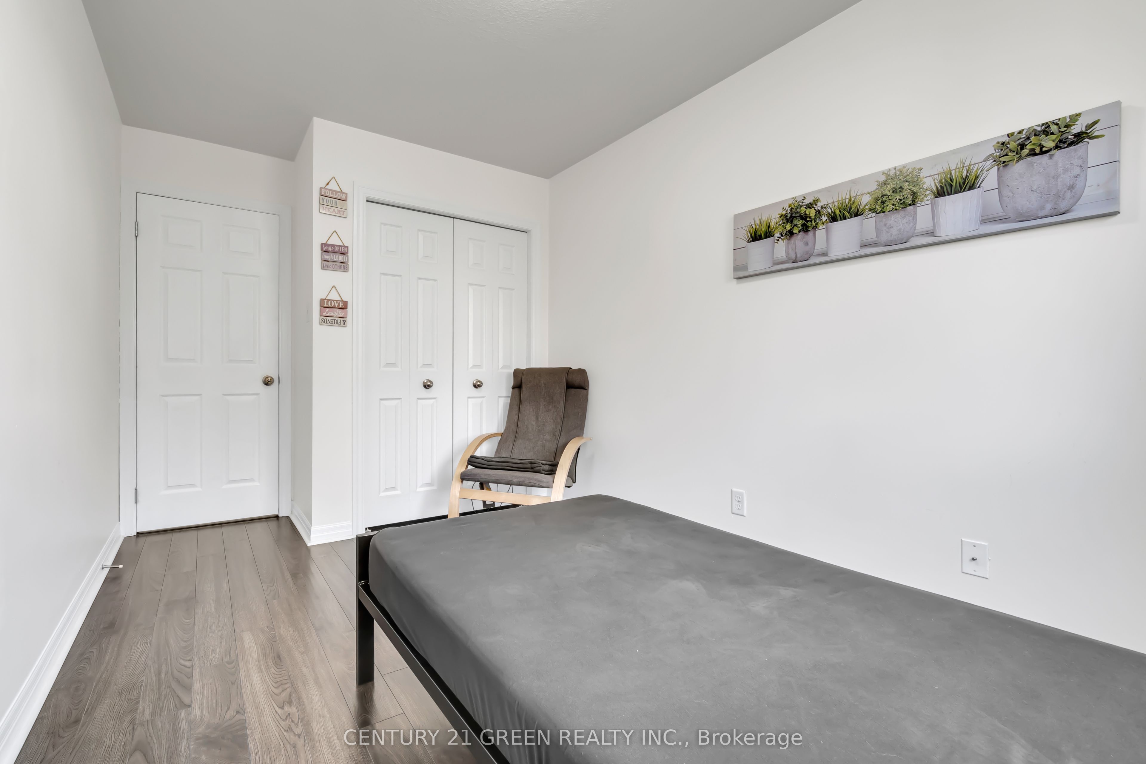 54 Rockcliffe Drive Property Photo 21