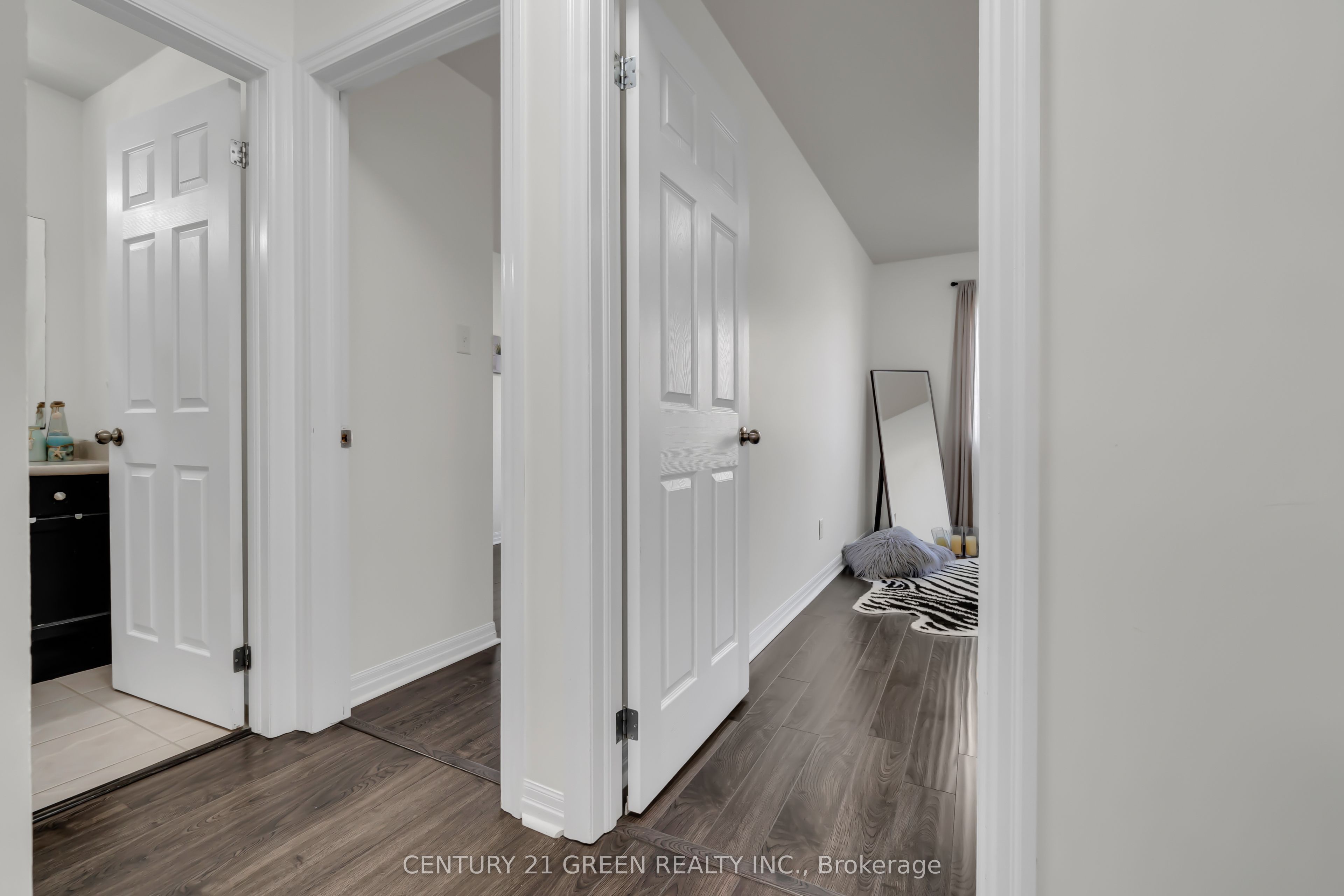 54 Rockcliffe Drive Property Photo 22