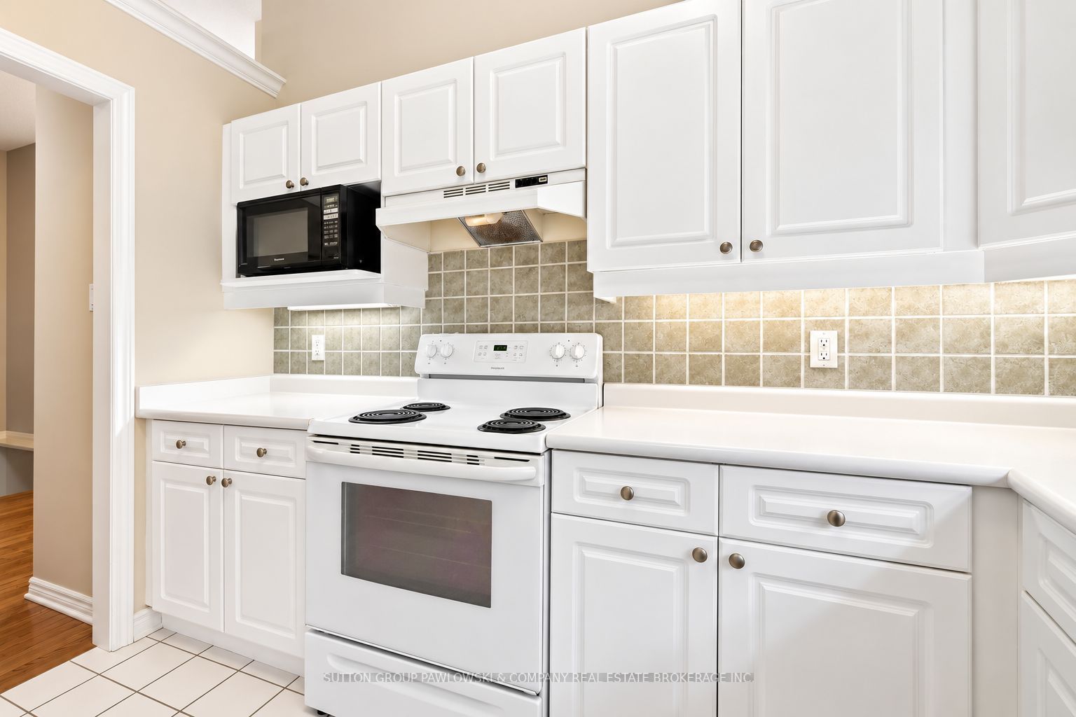 1241 Hamilton Road 64 Property Photo 10