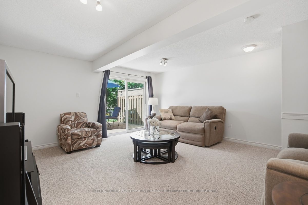 1241 Hamilton Road 64 Property Photo 19
