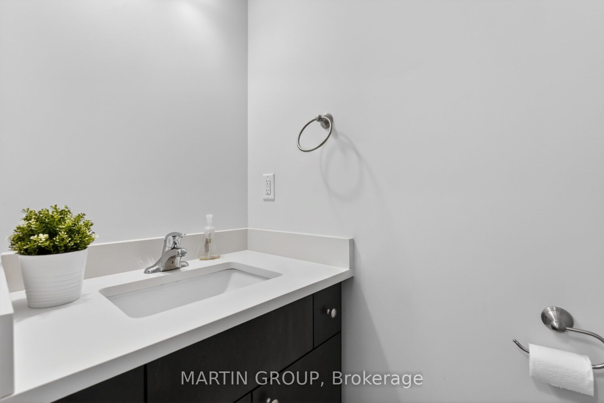 35 Comet Lane Property Photo 37