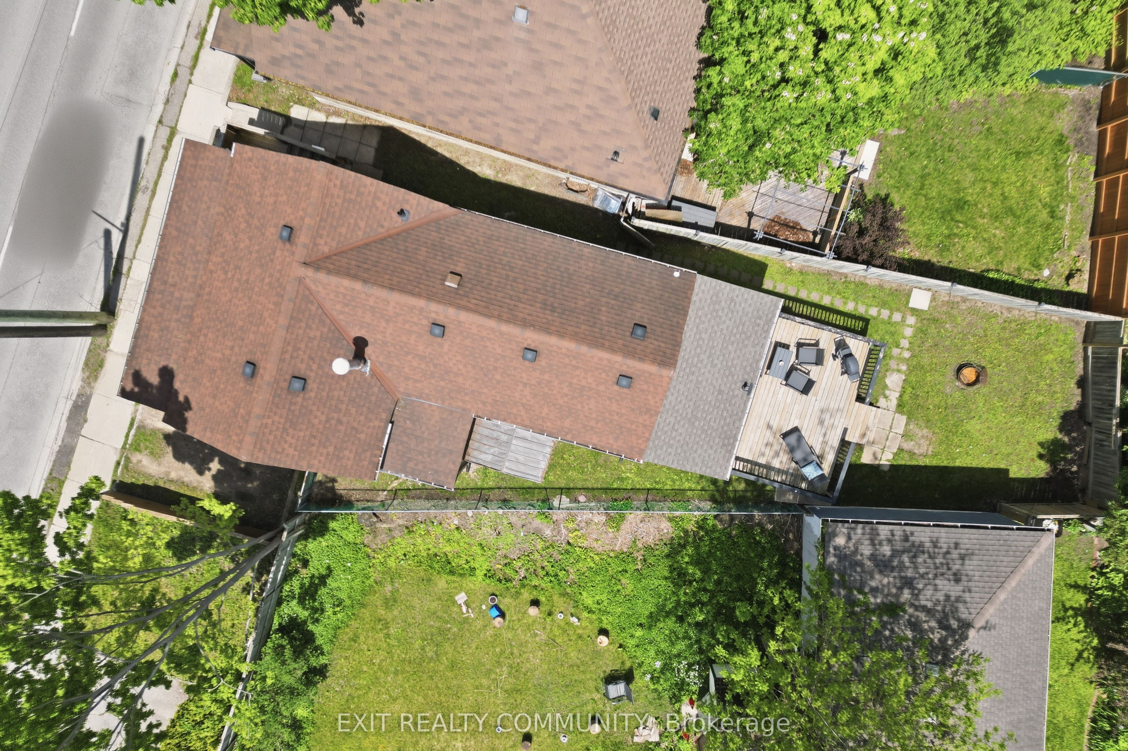 20 Wharncliffe Road S Property Photo 15