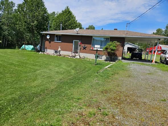 892 Secord Road Property Photo 1