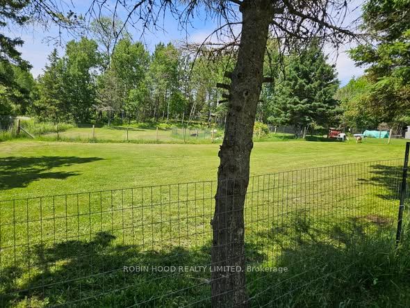 892 Secord Road Property Photo 3