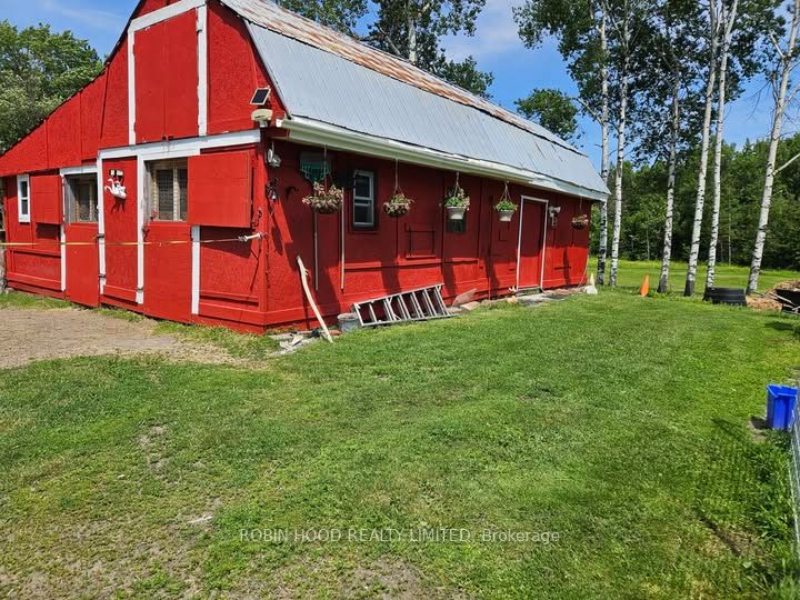 892 Secord Road Property Photo 10