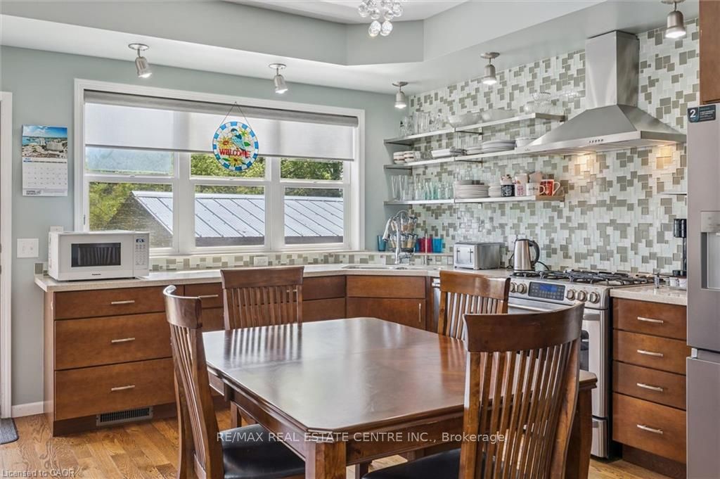 56 Ash Avenue Property Photo 8