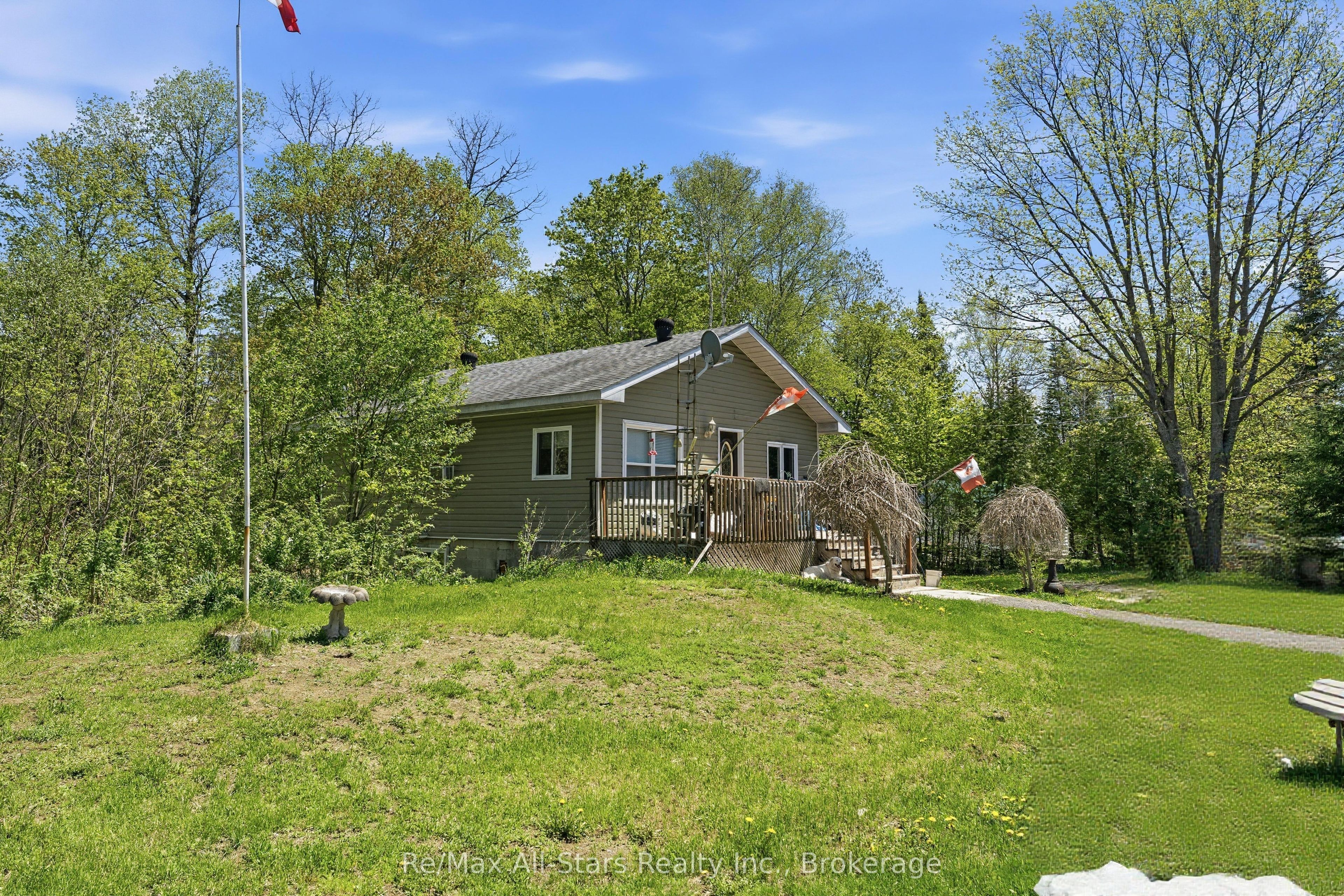 2170 Buckslide Road Property Photo 4
