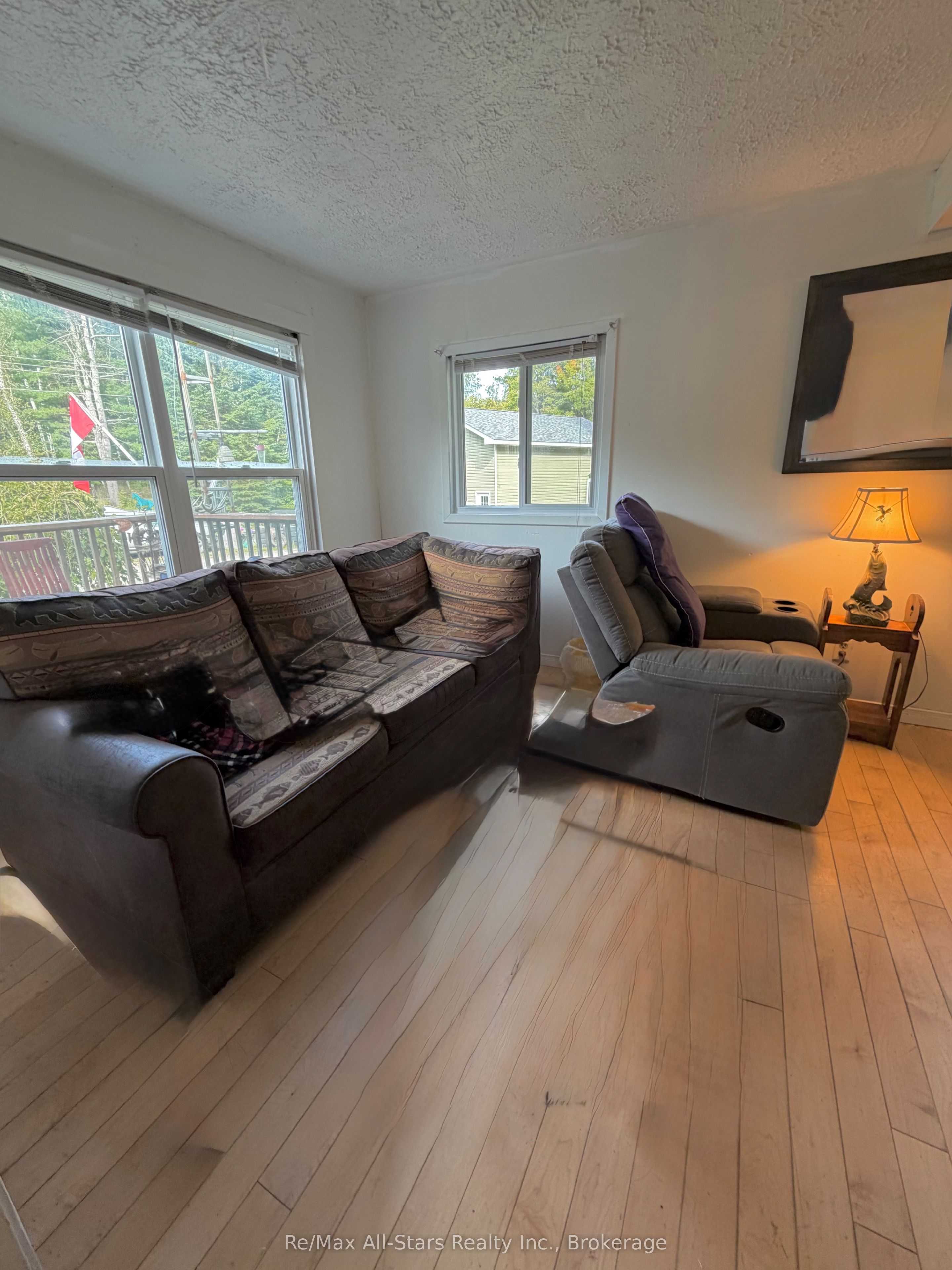 2170 Buckslide Road Property Photo 6